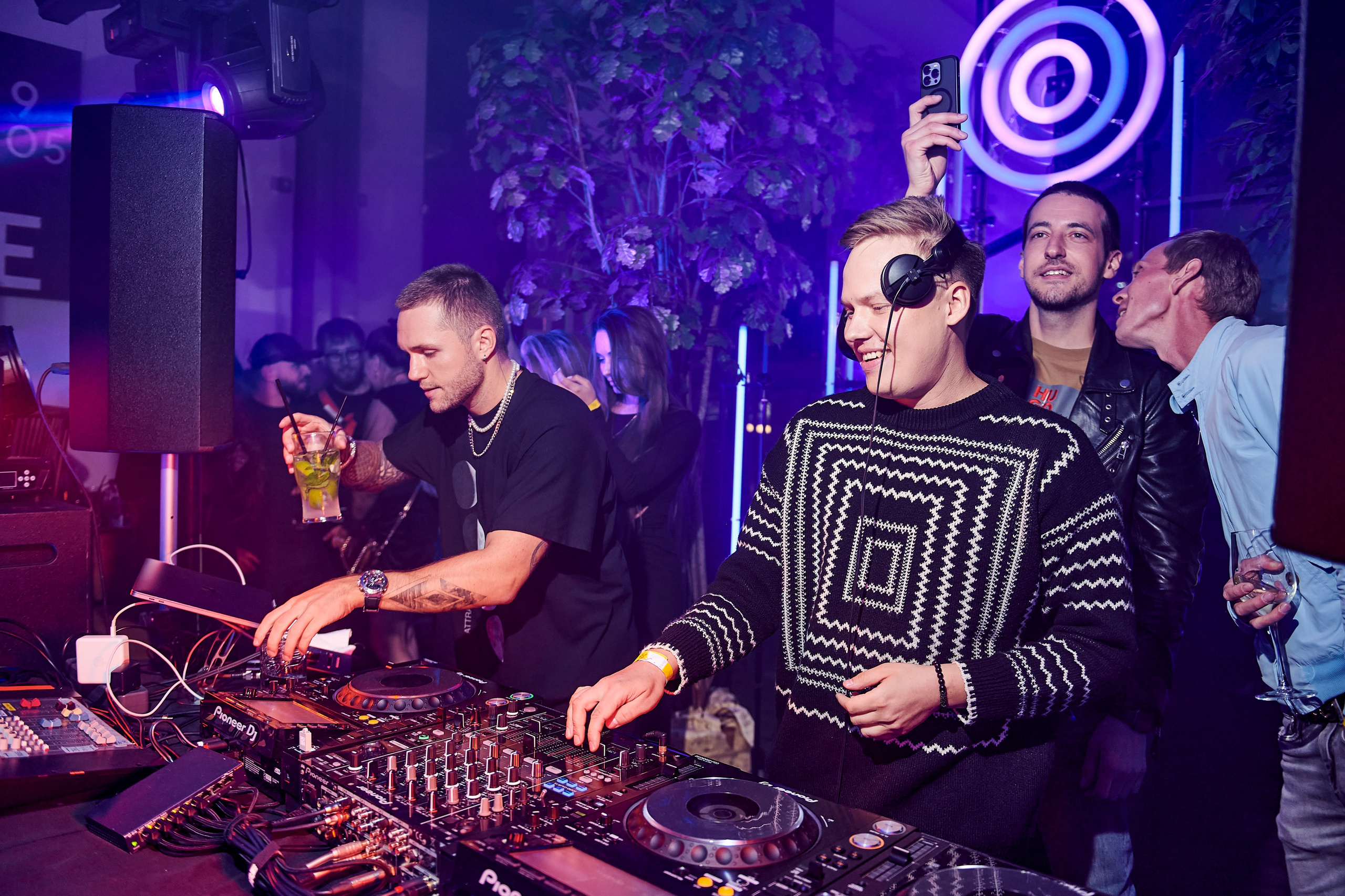 LeBurg — Summer Fairy Tale (хедлайнер Влад Соколовский). Фотограф Постольник Дарья