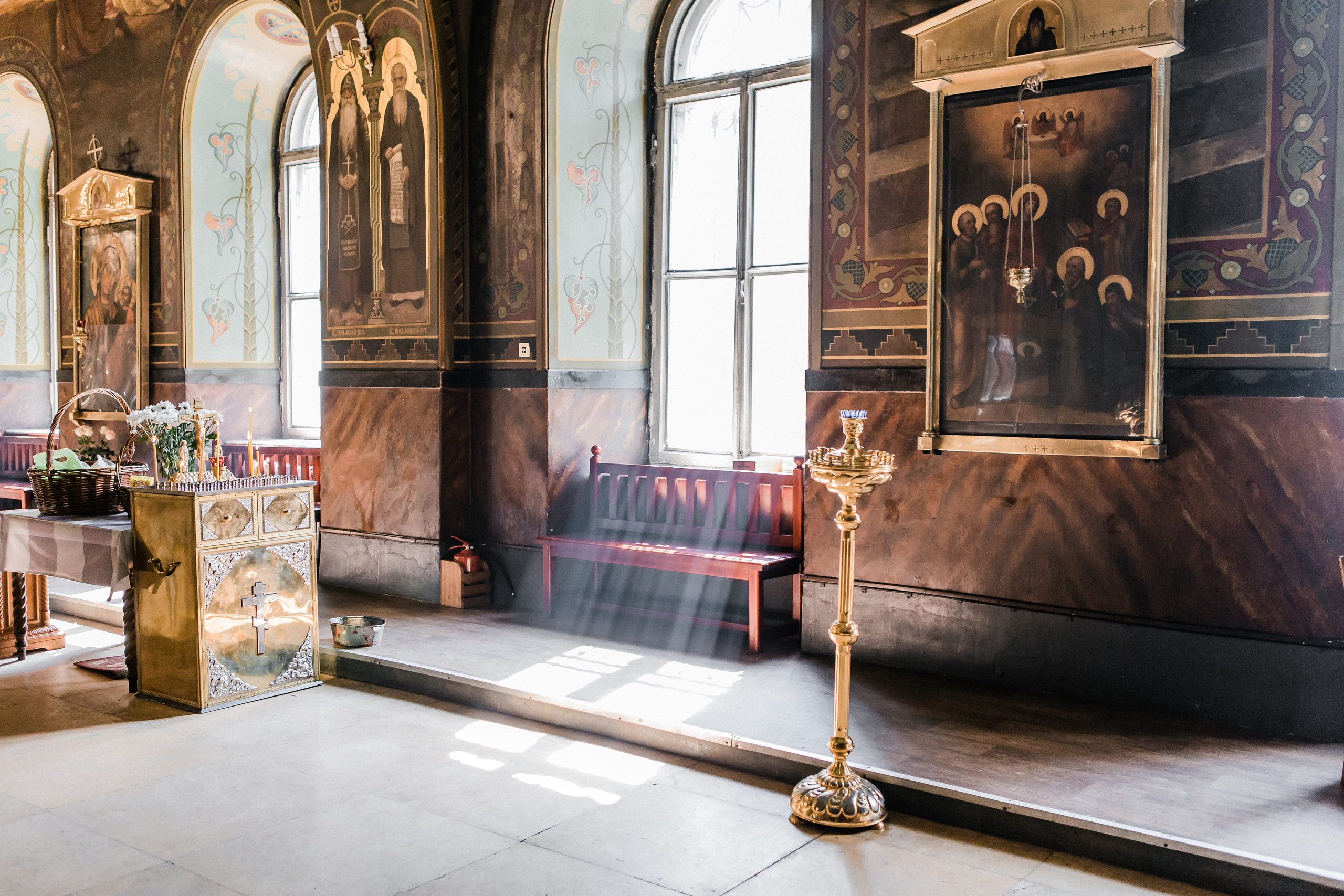 Свадебная фотосессия Сергея и Елены. Наш свадебный день. Видеосъемка и фотосъемка свадеб. Фотограф и оператор на свадьбу. Видеосъемка подкастов, собственная видео-фотостудии. Предметная фотосъемка