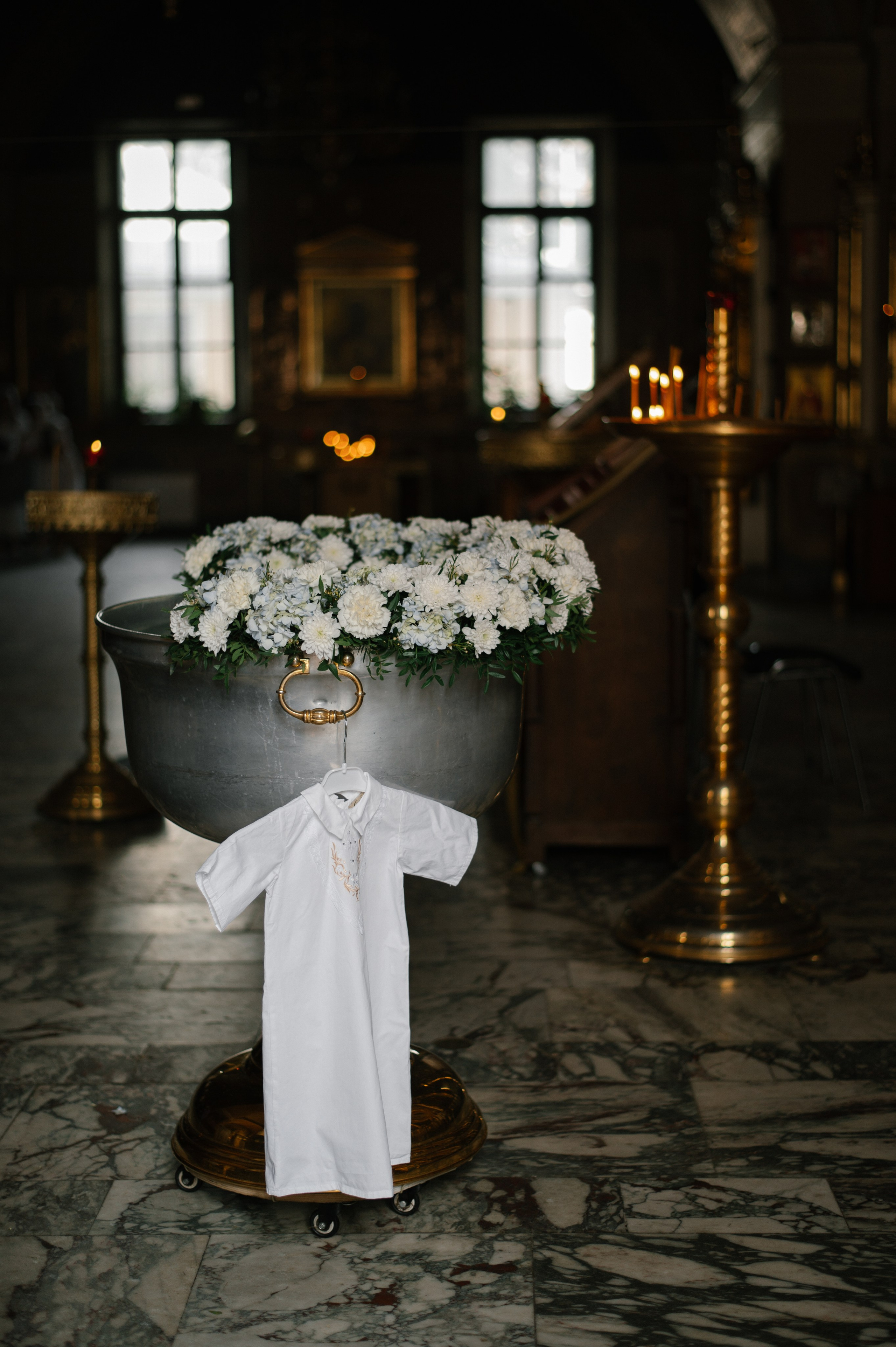 Фотограф на крещение. Фотосессия таинства крещения. Храм Воскресения Словущего в Даниловской Слободе. Семейный и свадебный фотограф в Москве Татьяна Николаева