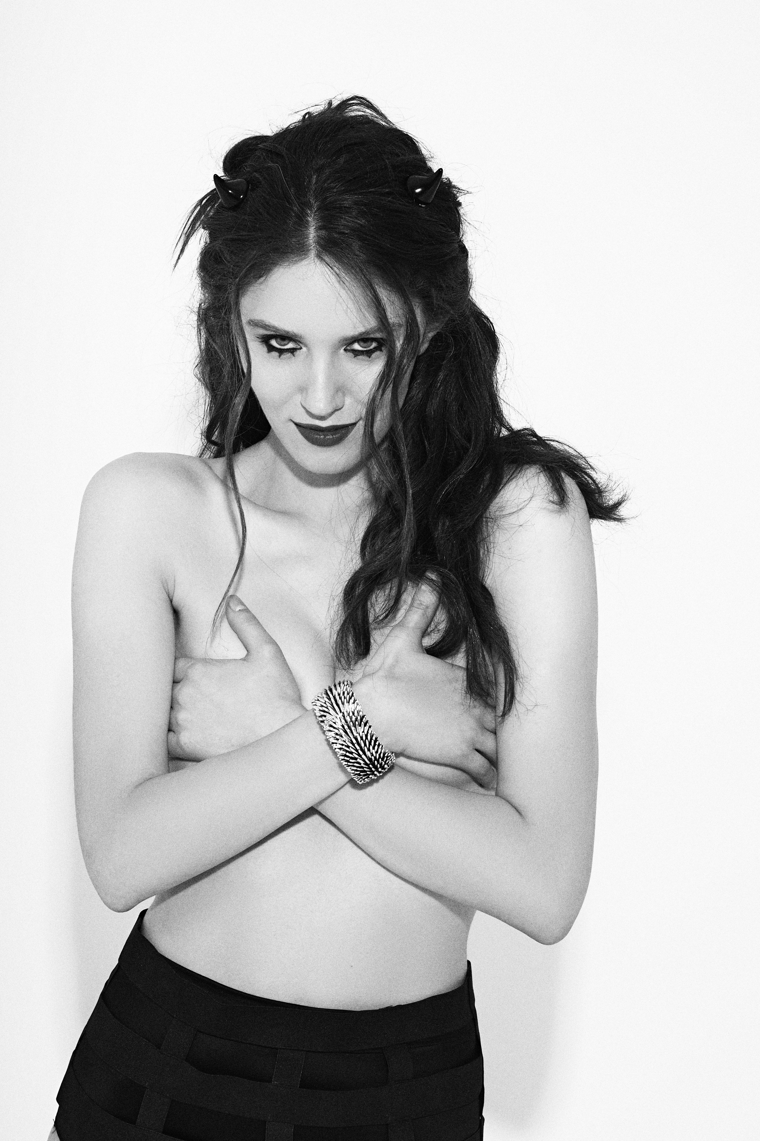 Ведьмочка. Фотограф в Мурманске Оксана Черноморец