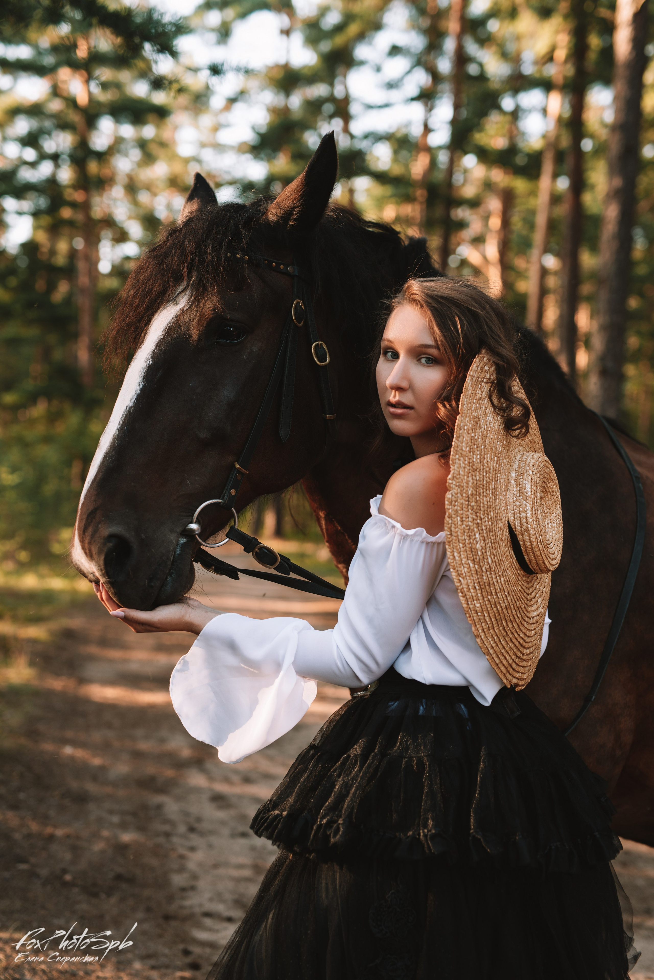 С лошадками. Фотограф в Санкт-Петербурге и Ленинградской области