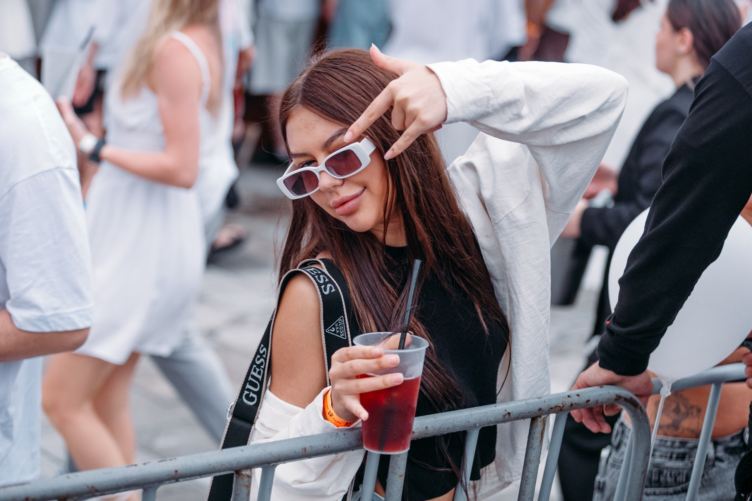 White Party @ Бархат парк. Репортажный фотограф Максим Полянский. Москва, Санкт-Петербург, Красноярск