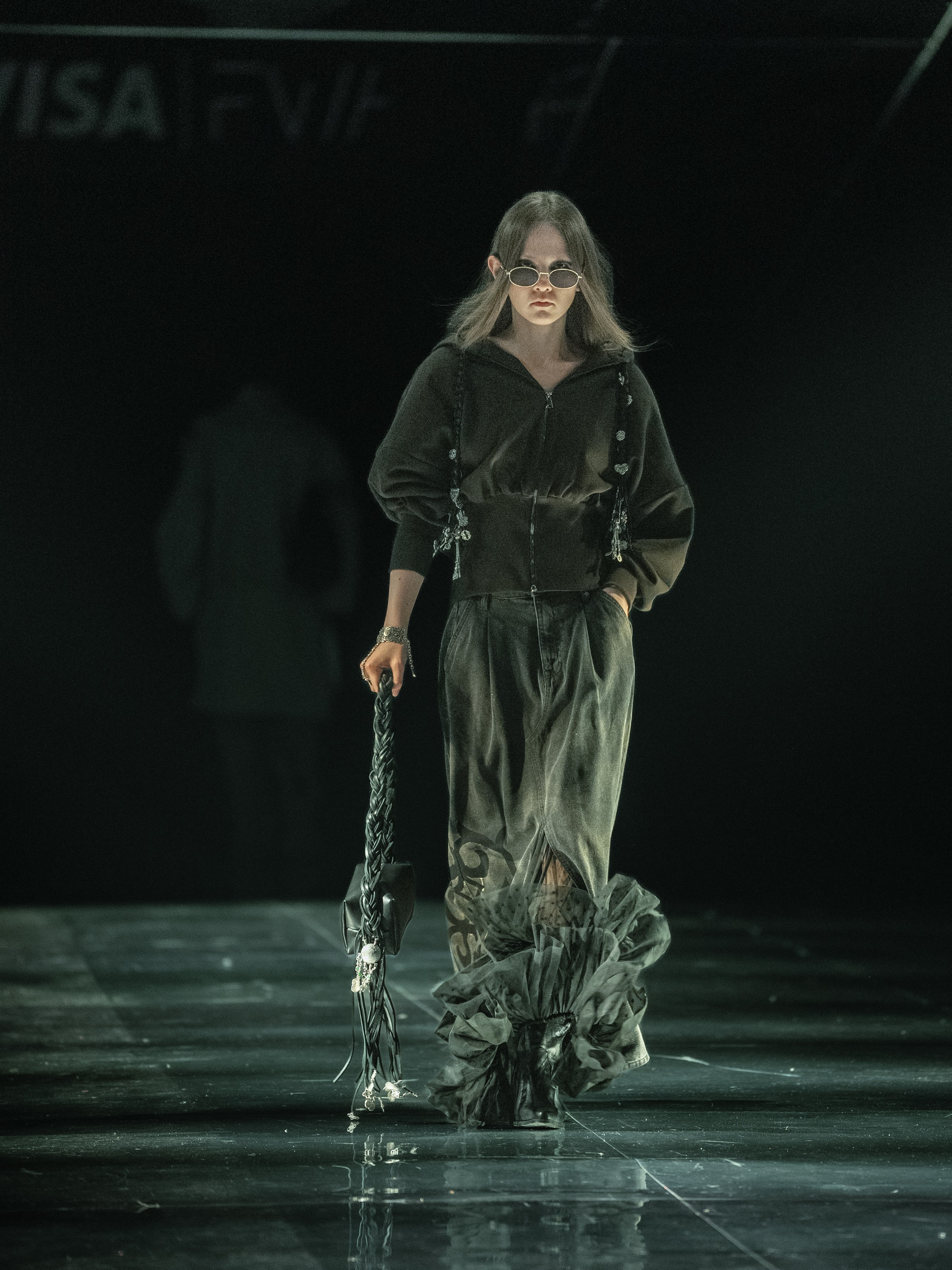 Visa Fashion Week Almaty Pre-Fall 2026 April Leonid Zherebtsov. Сайт Алматинского НЮ АРТ, будуар и фэшн фотографа Дениса Карпенко