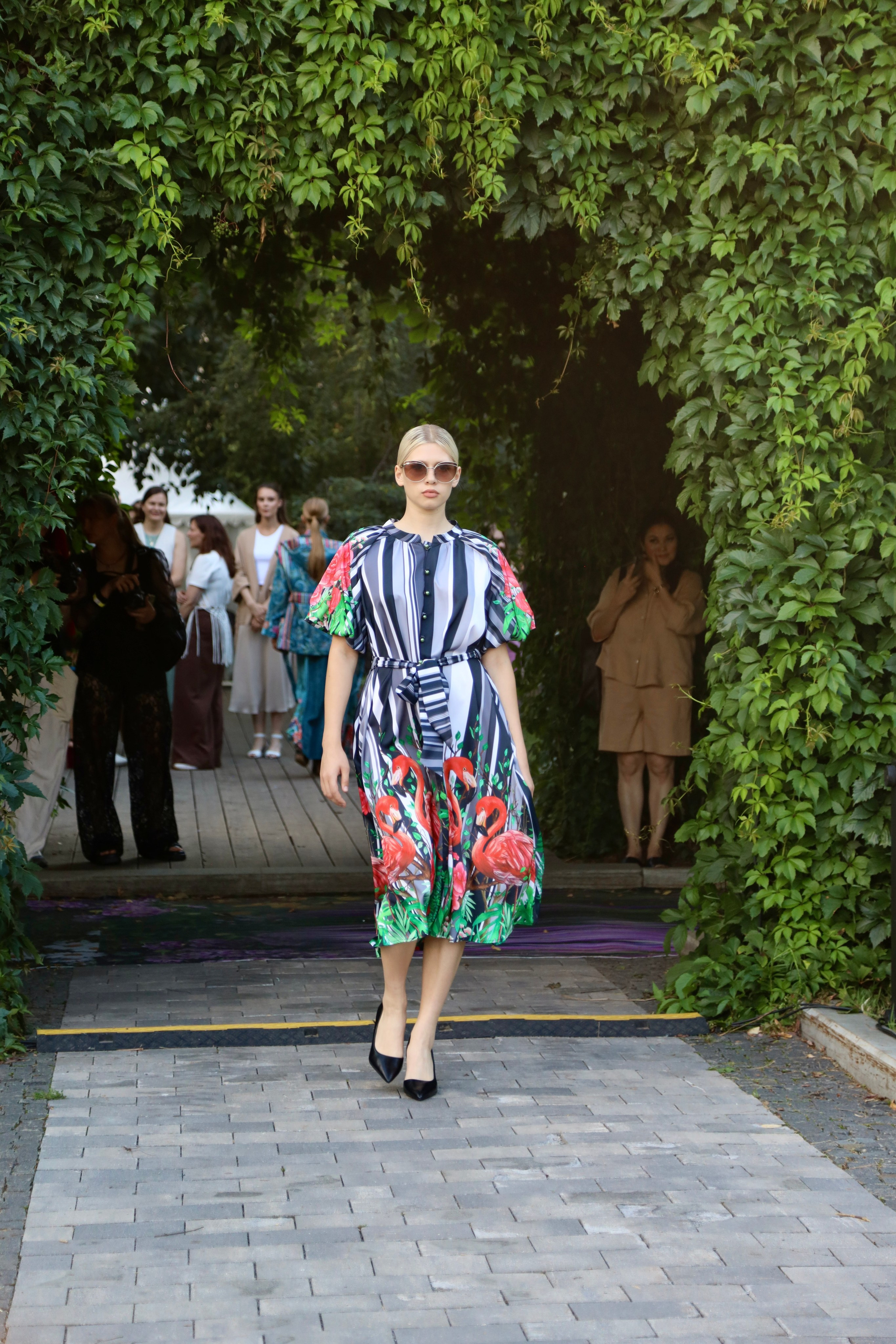 Съёмки модных показов. Фотограф в Москве — Рина Серёгина — съёмка в студии и репортаж