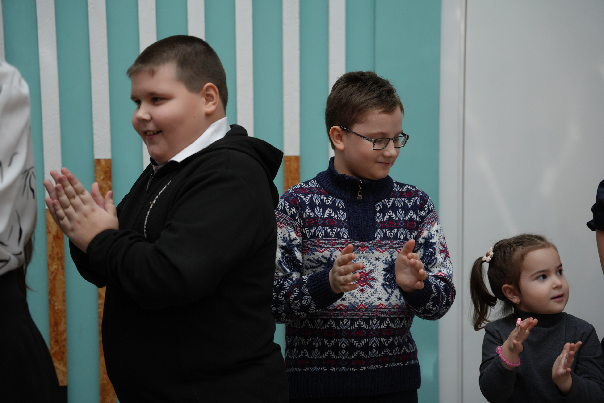 Социально —благотворительная акция «Ты в этом мире не один», посвященная Международному дню инвалидов. ВЫПУСКНЫЕ АЛЬБОМЫ, Школьный фотограф, семейный и свадебный в Саратове и области Ольга Плаксина