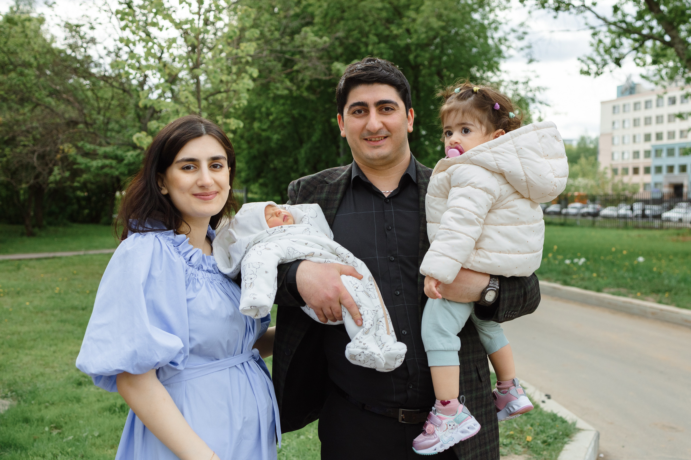 Сара выписка из роддома