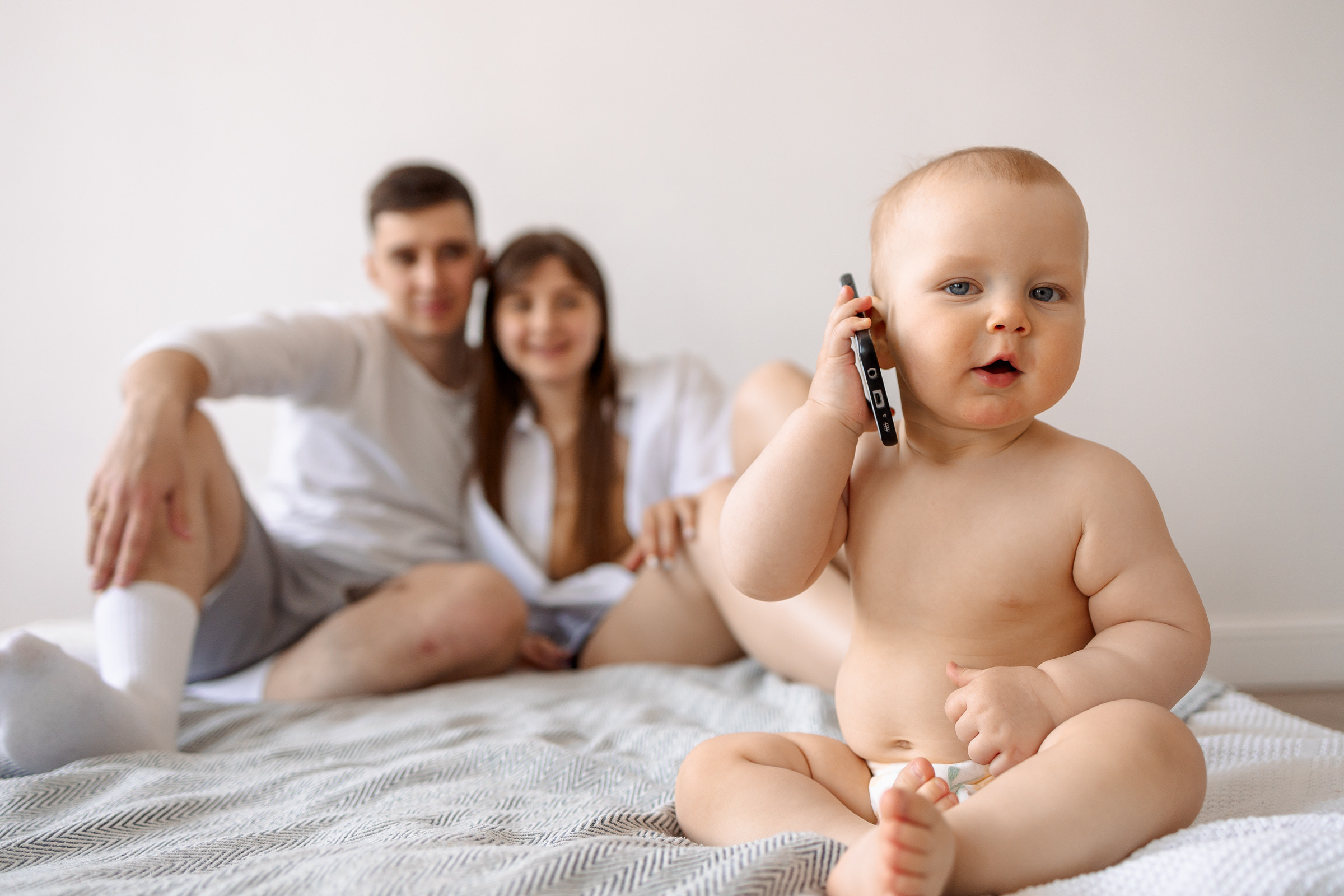Семейная съемка первого тортика. Семейный Фотограф в Москве Евгения Симоненко