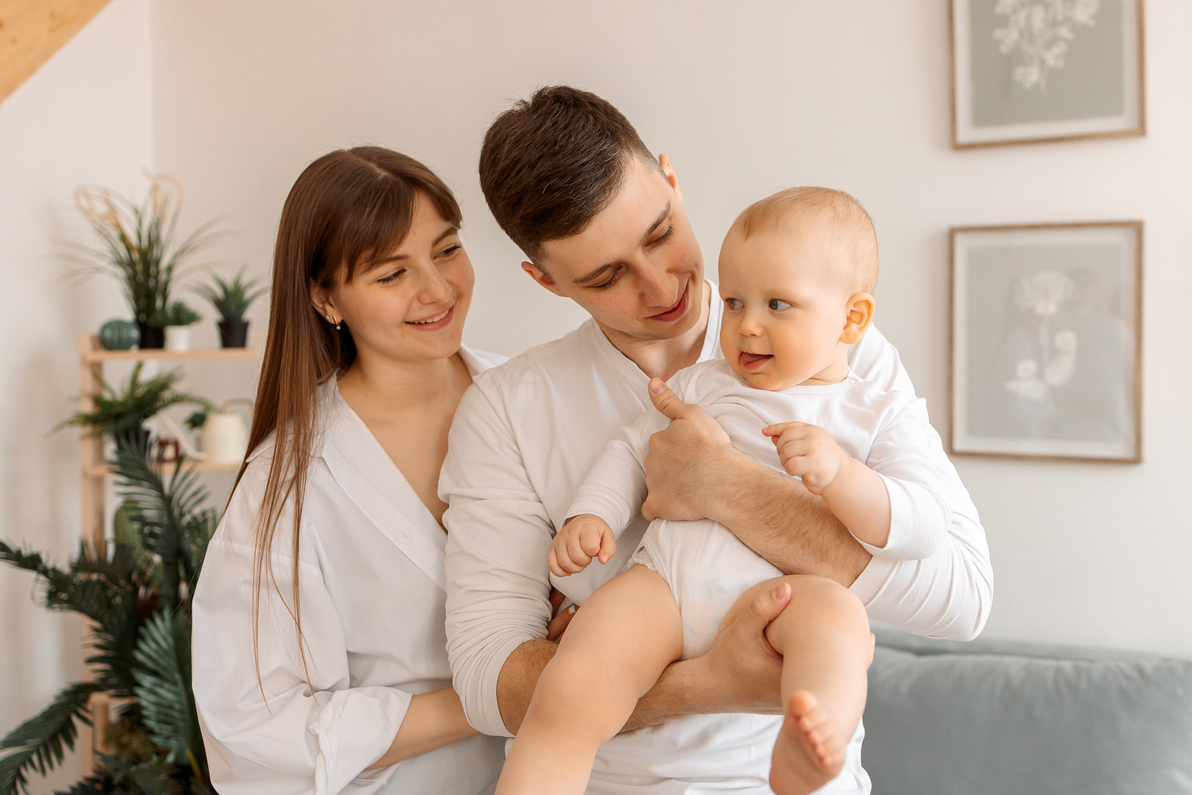 Семейная съемка первого тортика. Семейный Фотограф в Москве Евгения Симоненко