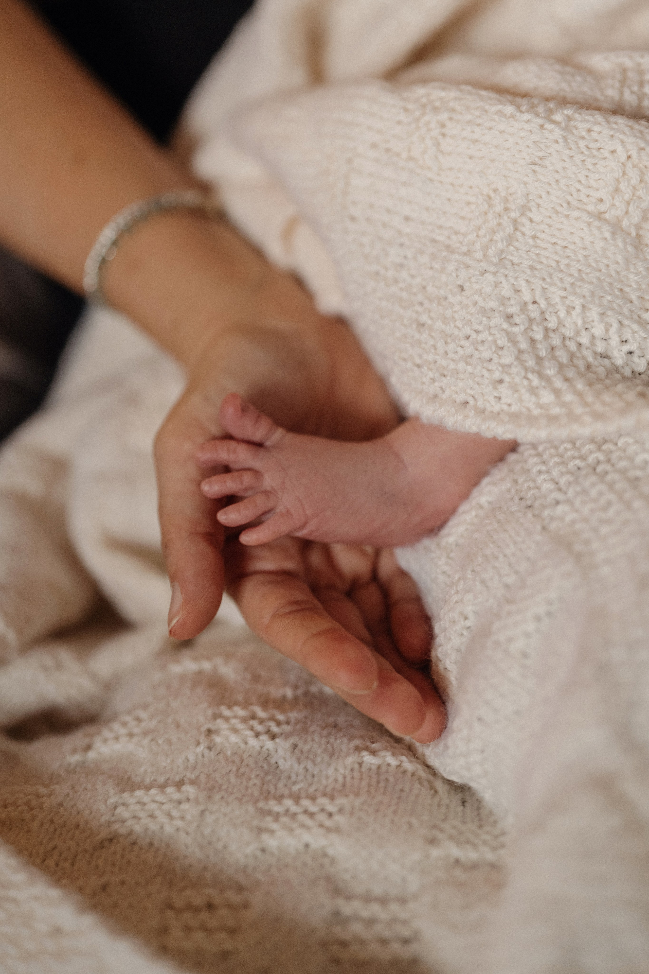 Neonati. Maria Lebedeva fotografa di bambini e famiglie a Torino e provincia