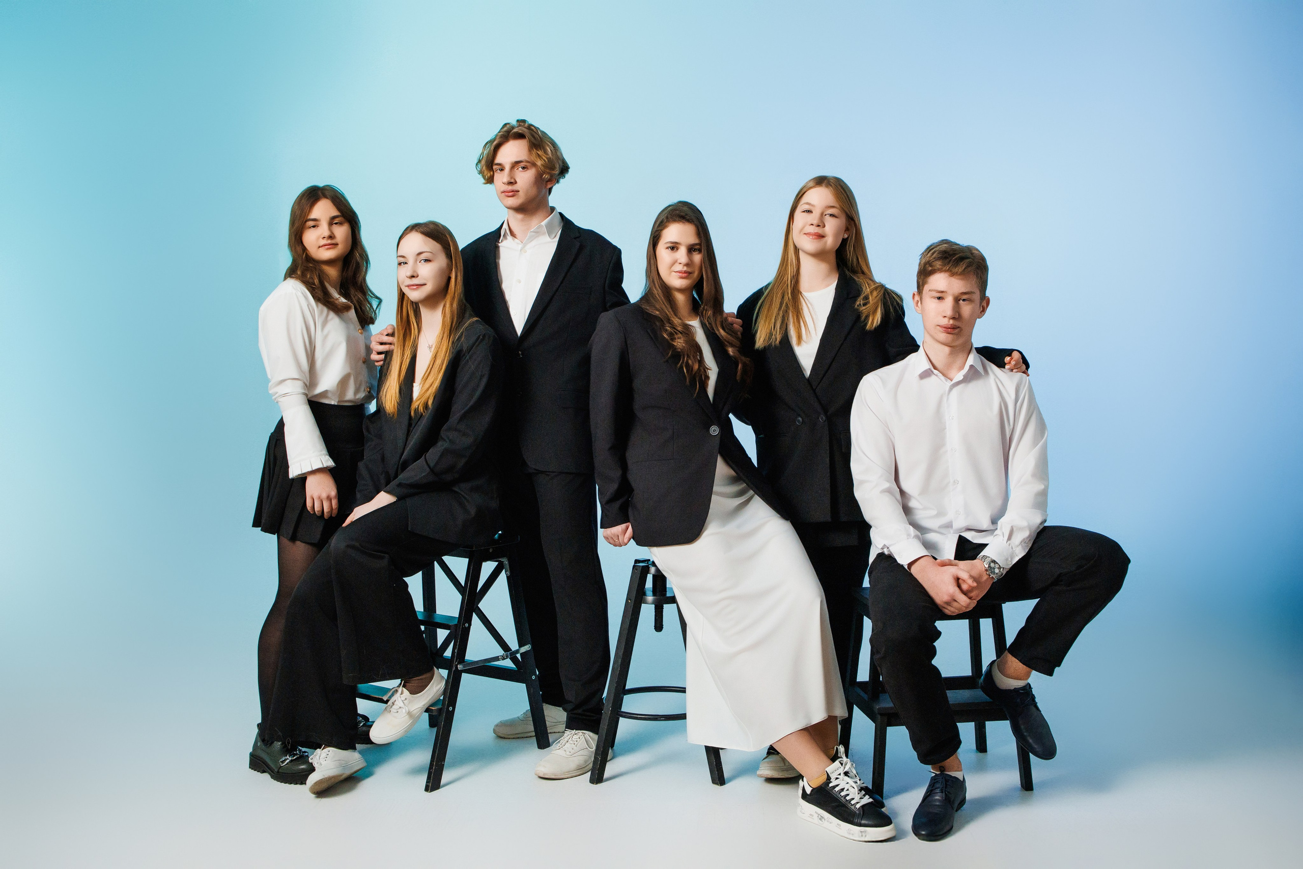 Локация для коллективных кадров № 1. Выпускные альбомы клевербук Воронеж