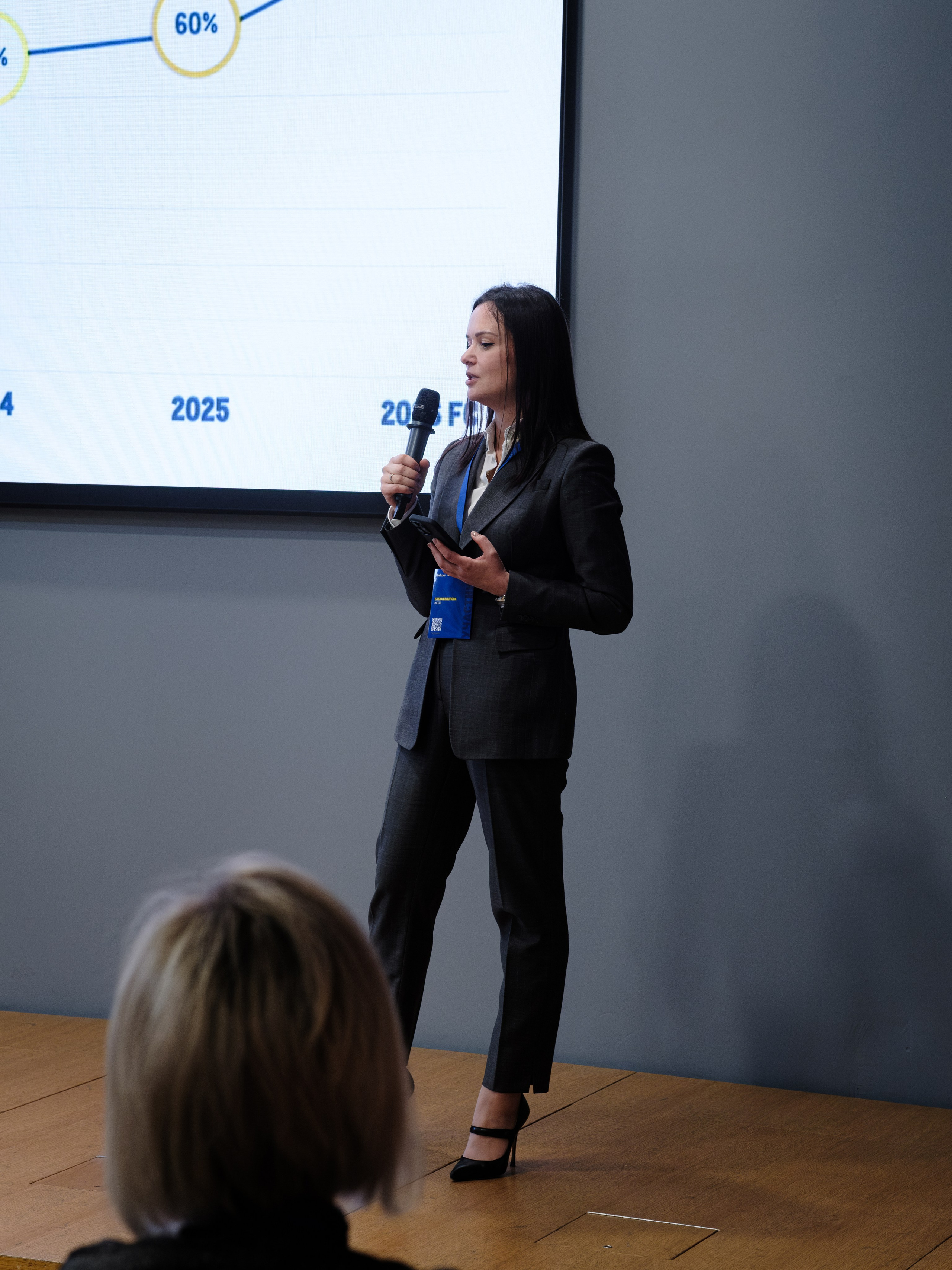 METRO. Репортажный и портретный фотограф в Москве Илья Спиридонов