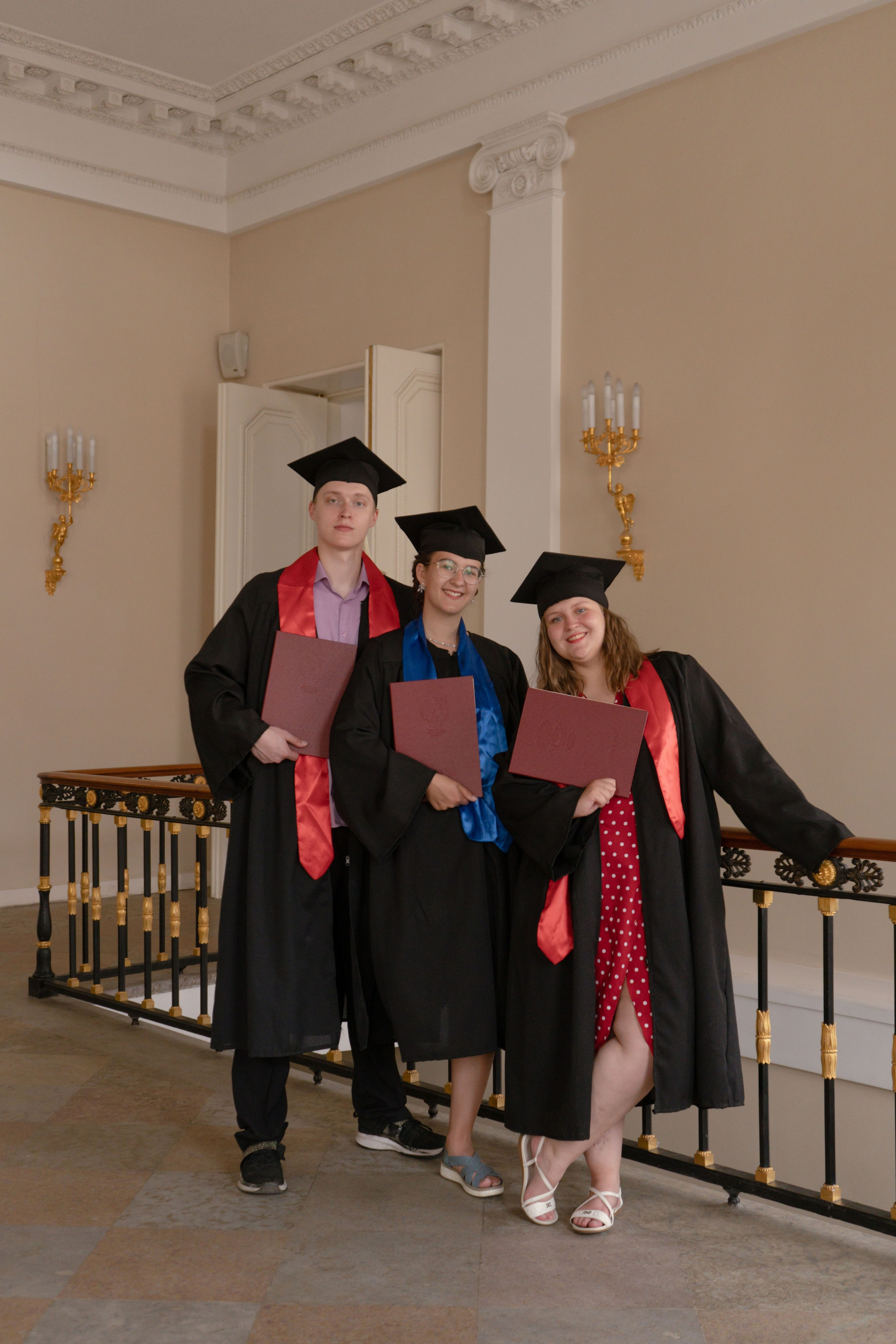 Выпускной Смольный. Юля Мурашова портретный и документальный фотограф