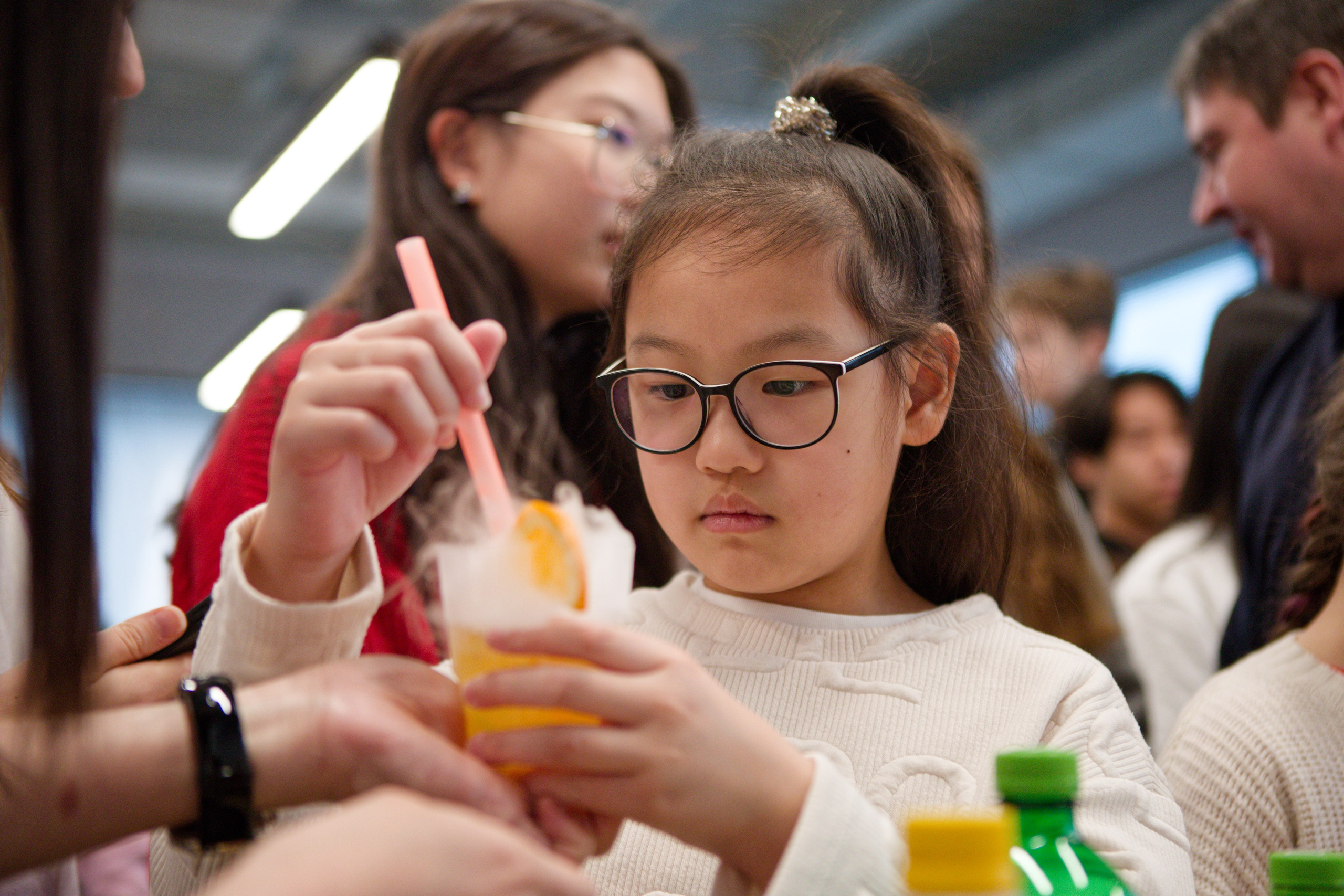 (Ал)Химический бар. Кутузов Евгений Фотограф в Южно-Сахалинске