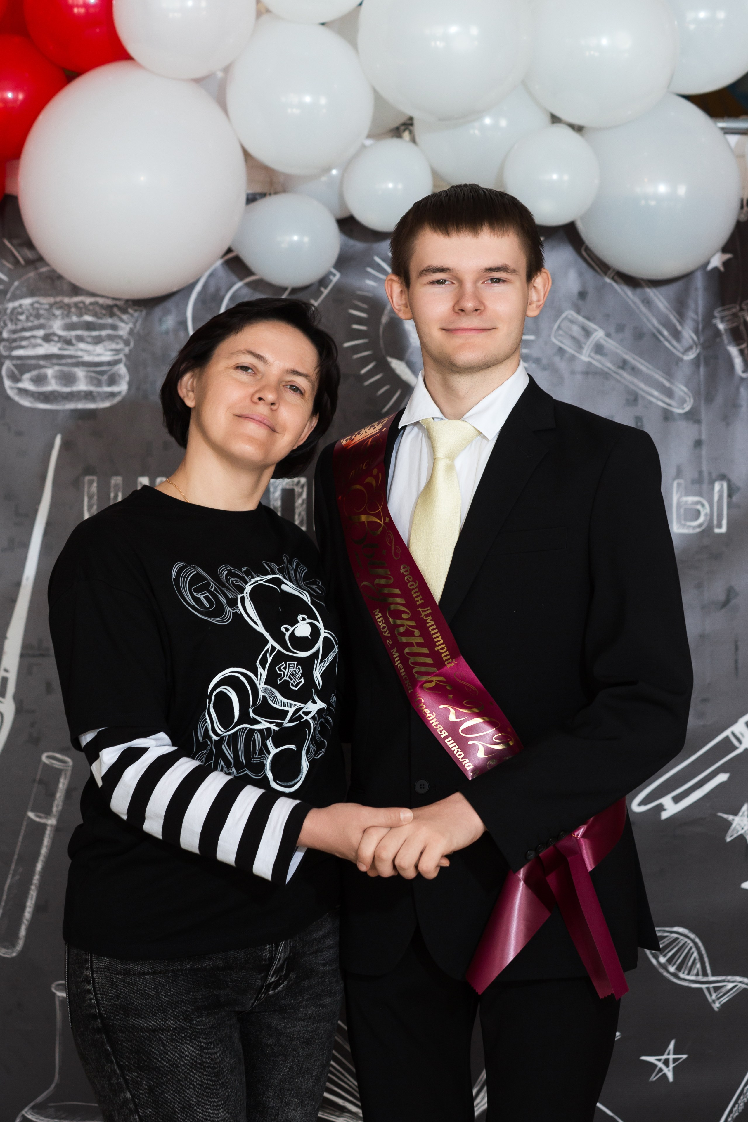 ФОТОСЕССИЯ С РОДИТЕЛЯМИ «ПОСЛЕДНИЙ ЗВОНОК — 2025» 9 ШКОЛА Г.МЦЕНСК. Профессиональный фотограф в Мценске и Орловской области