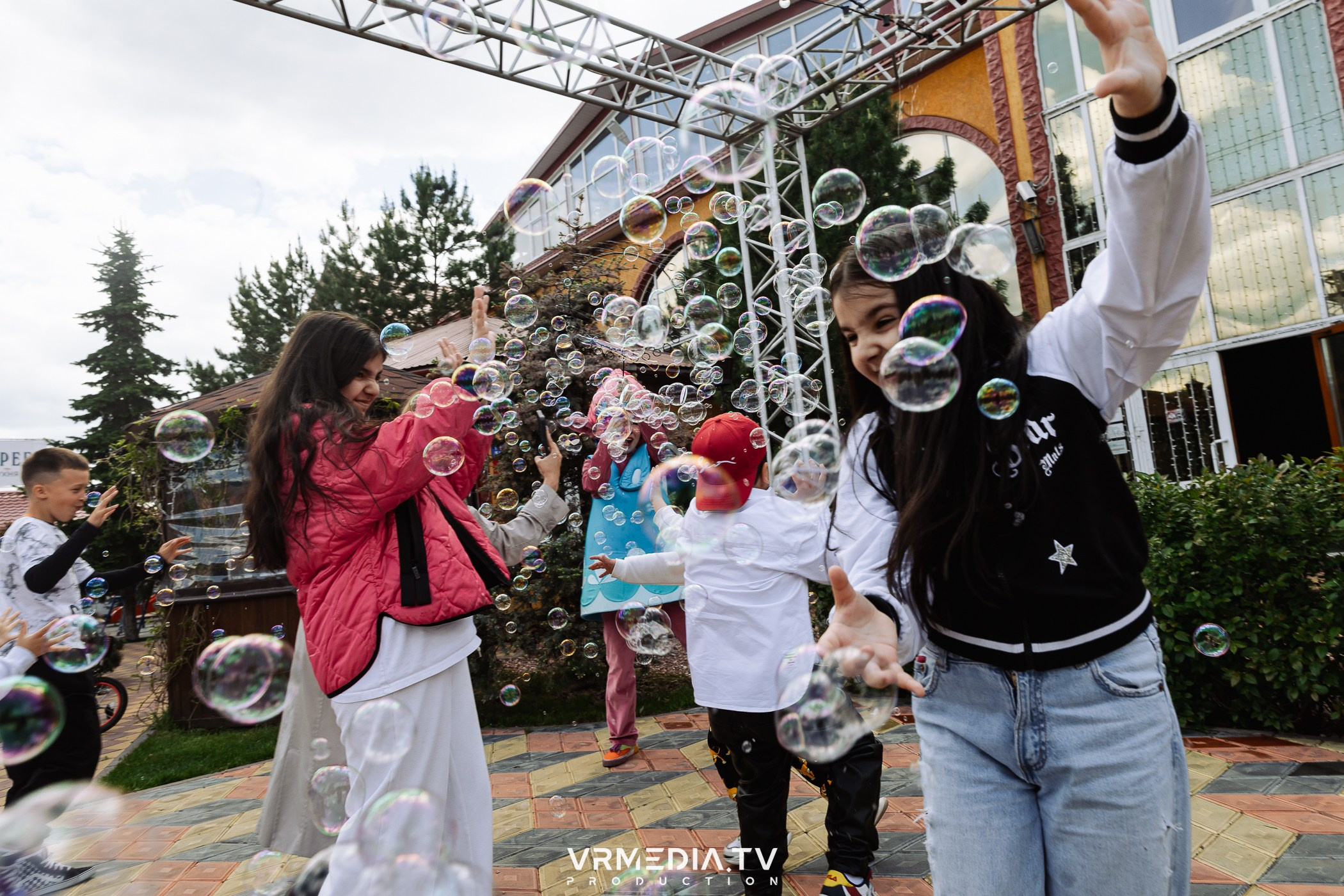 День защиты детей в ресторане «Лазурный берег»