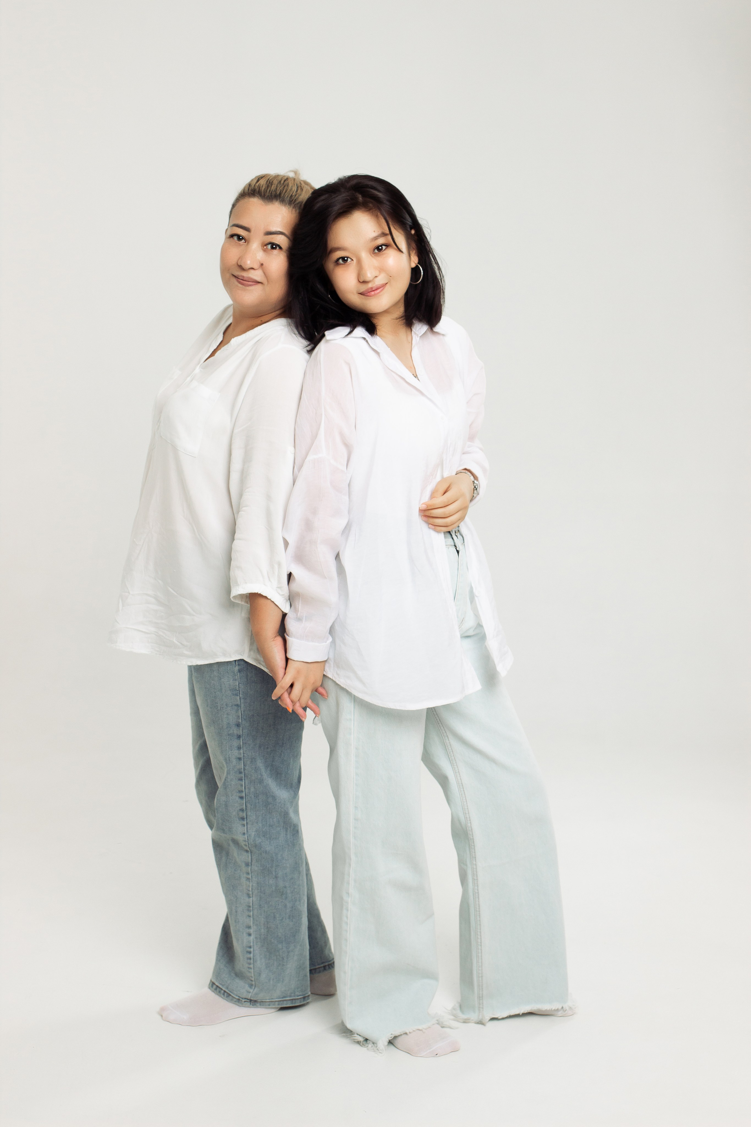 Семейная фотосессия в студии. Фотограф новорожденных в Новосибирске