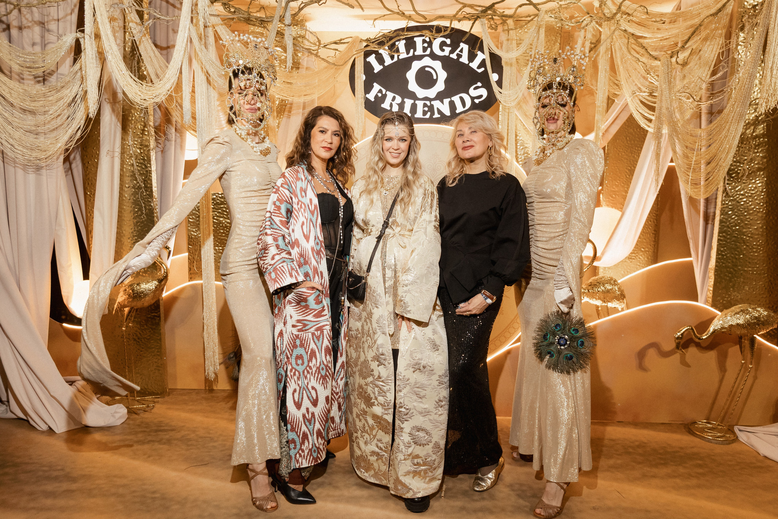 ILLEGAL FRIENDS — MIRAGE [PART I]. СВОИ. ФОТООТЧЕТЫ-СОБЫТИЯ-МЕСТА