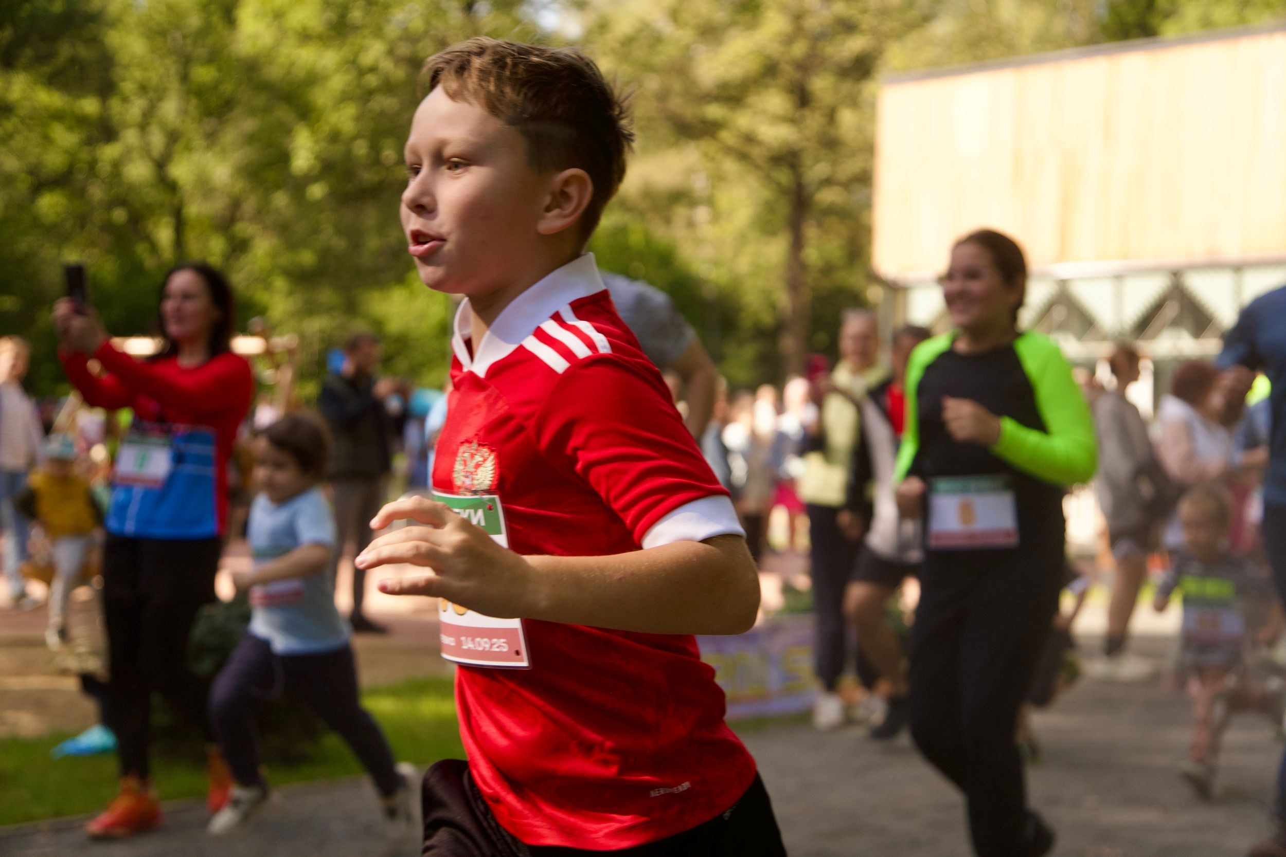 Забег в парке «Дубки». Кафе «БЕЛКА НАШЕПТАЛА». Ну оооочень концептуальное кафе