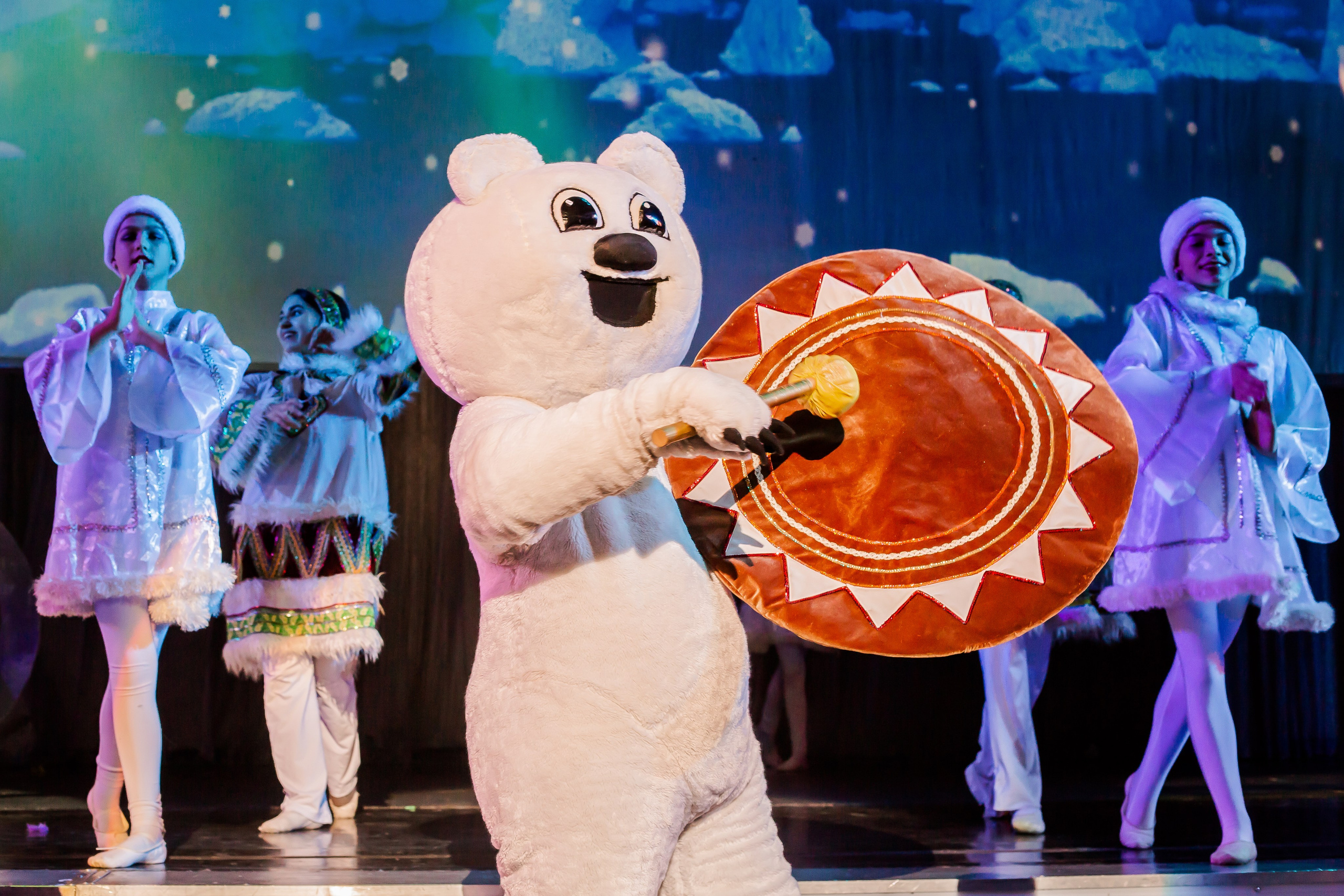 Репортаж — детская елка в БКЗ. Свадебный и семейный фотограф в Санкт-Петербурге Макеева Наталья