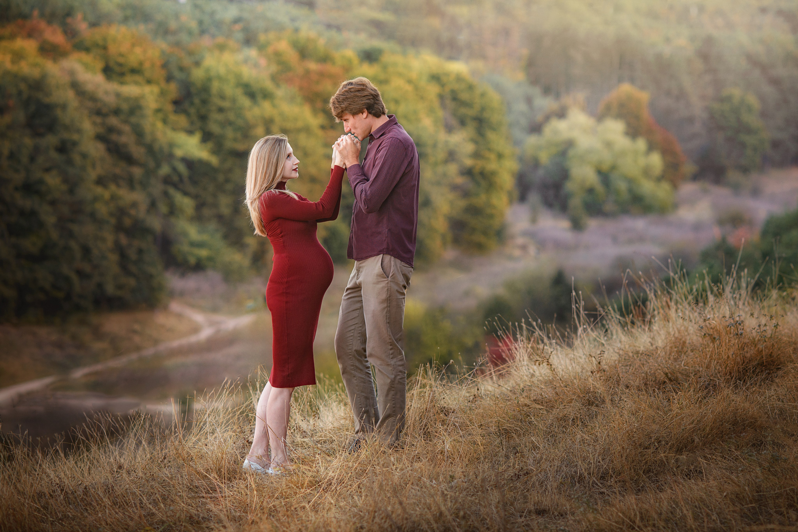 Прогулочная осенняя фотосессия «В ожидании» для Сергея и Татьяны. Фотограф Симферополь Крым Ольга Топоривская