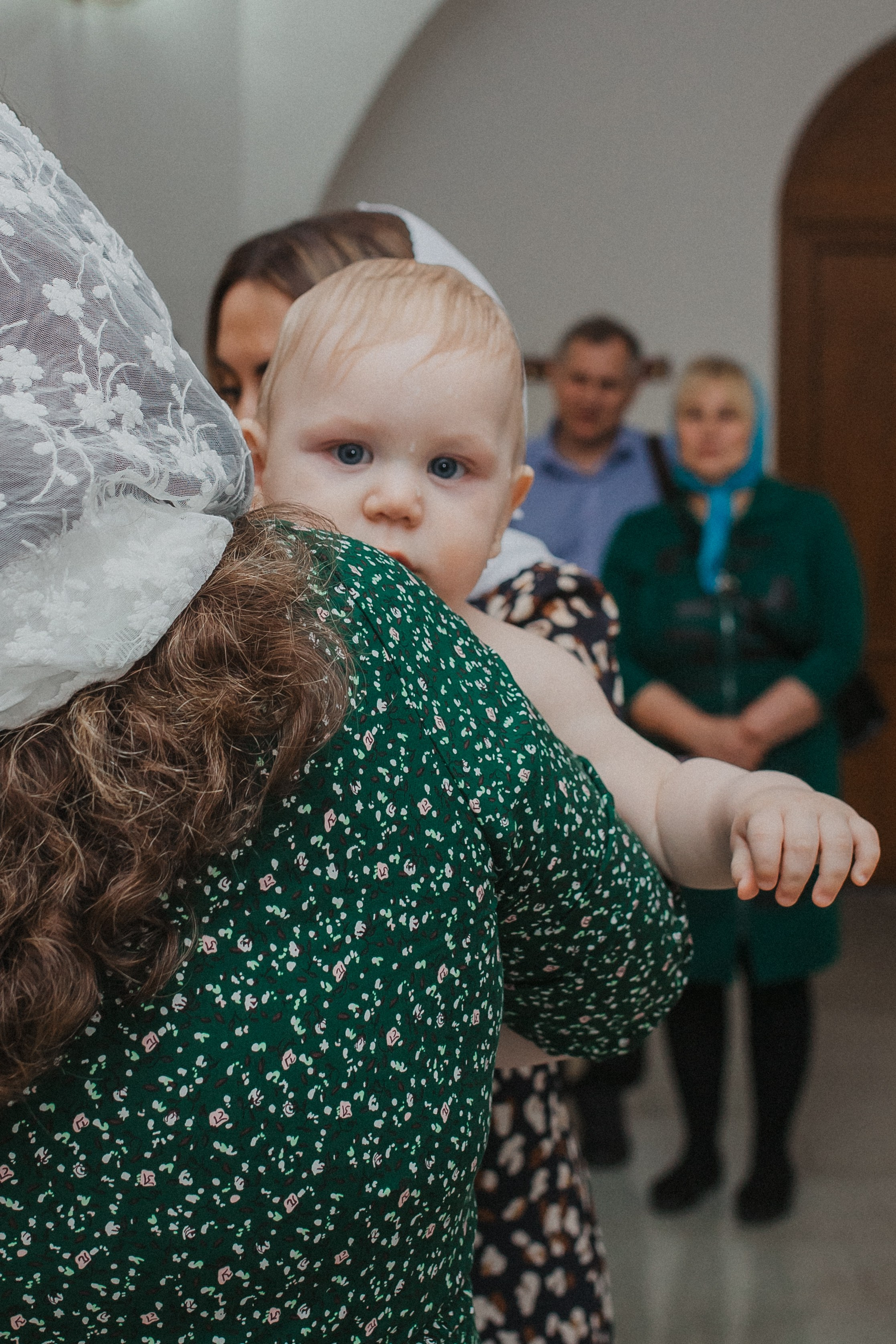 Крещение Матвей. Семейный и домашний фотограф в Москве и МО Королева Валерия
