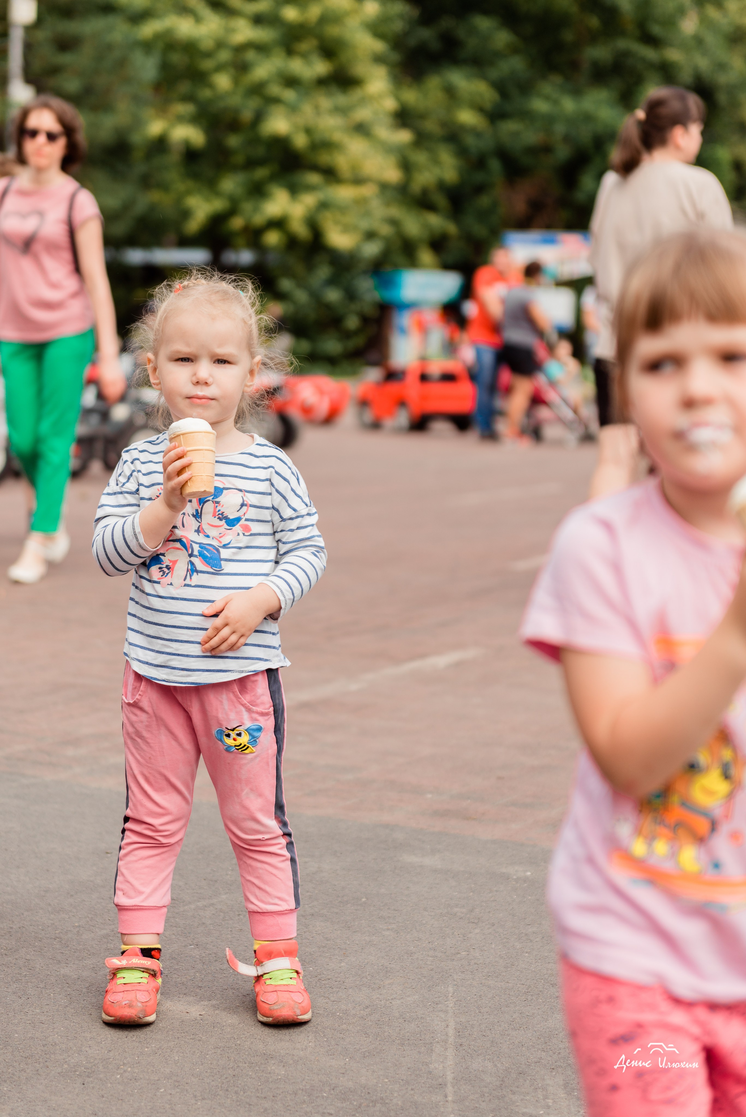 Краски Холи в Комсомольском Парке 2023. Детский фотограф, семейный фотограф и репортажи в Кемерово