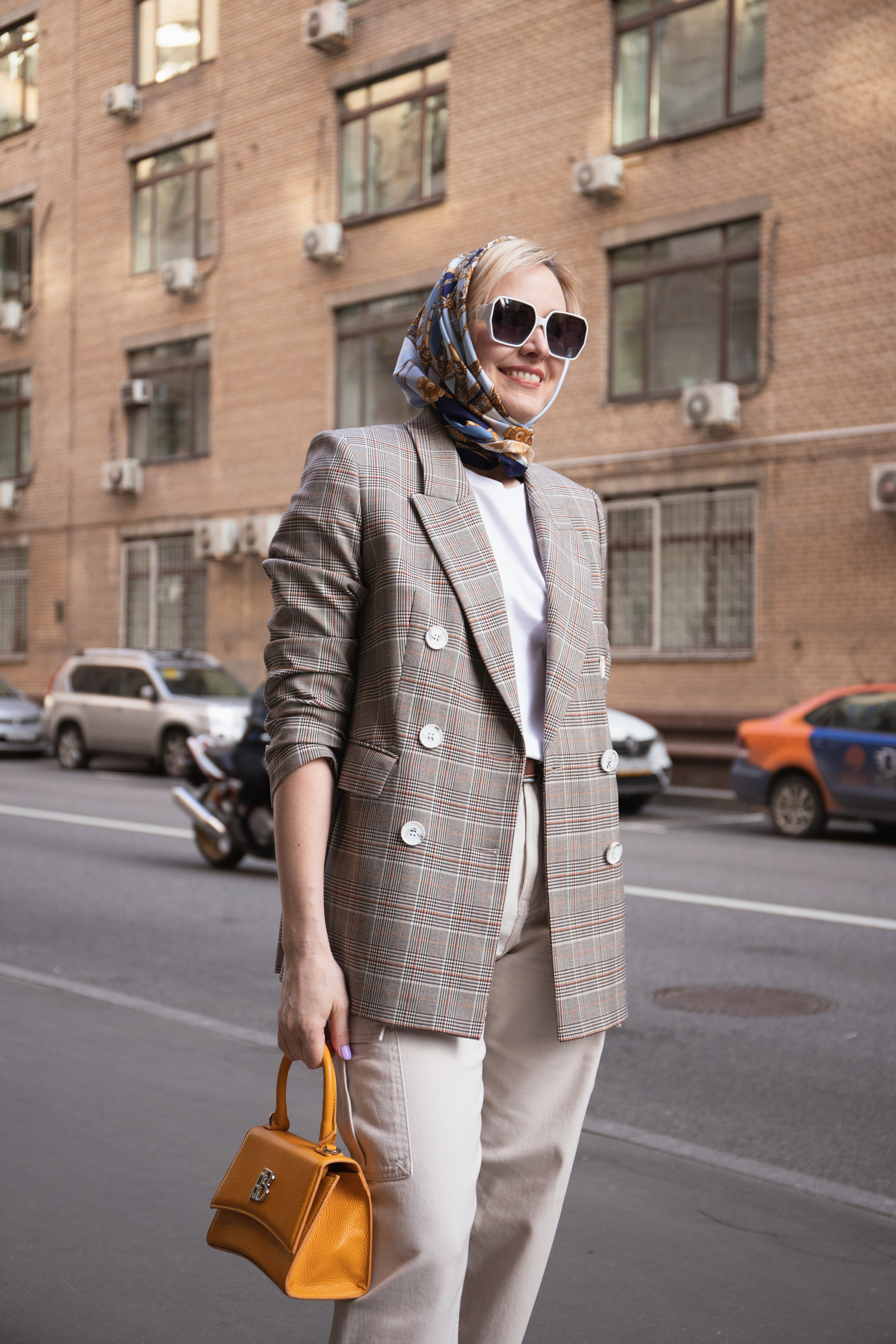 Оля и Милена. Главная