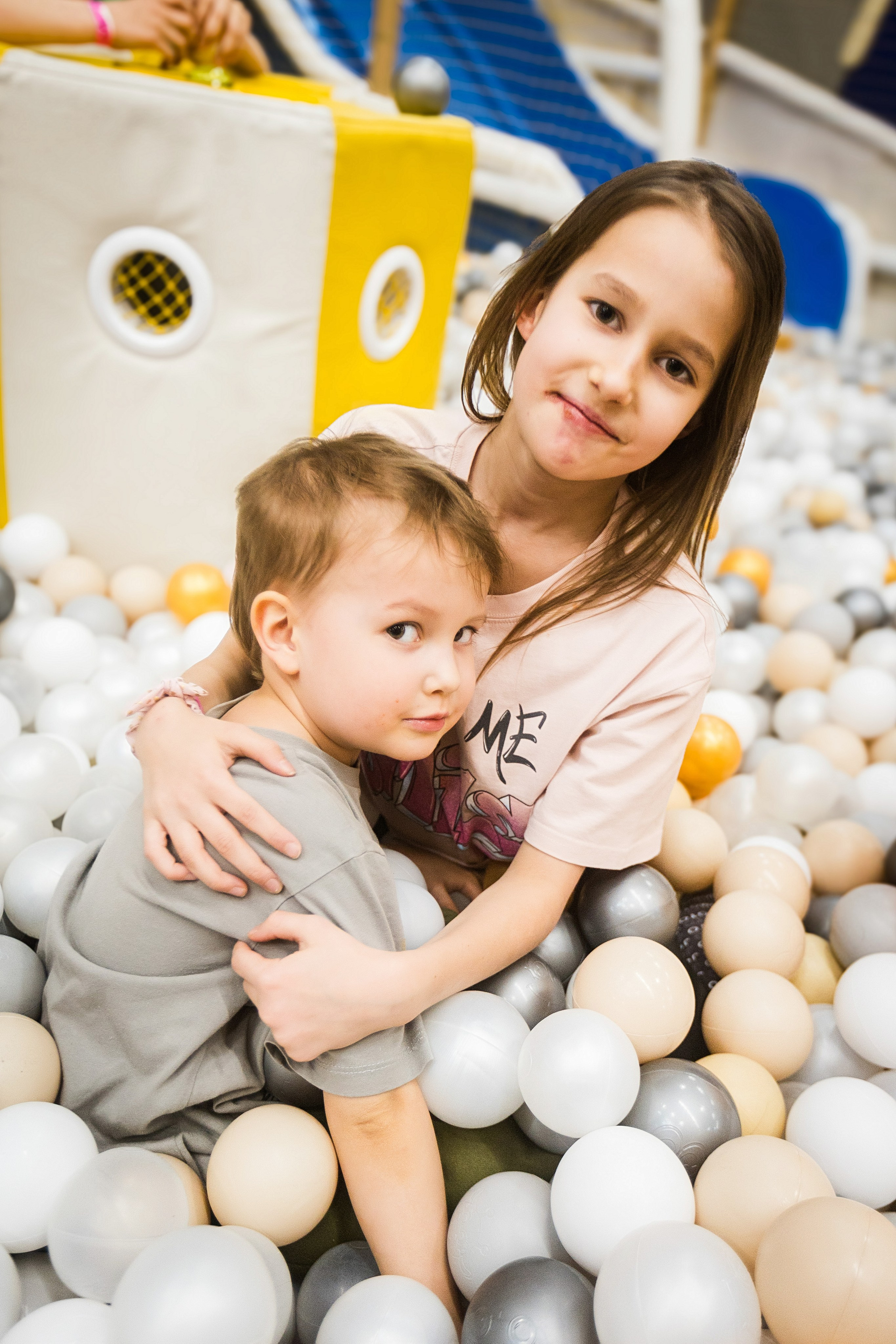 День рождения Арлекина. Детский фотограф видеограф в Хабаровске Михаил Орлов