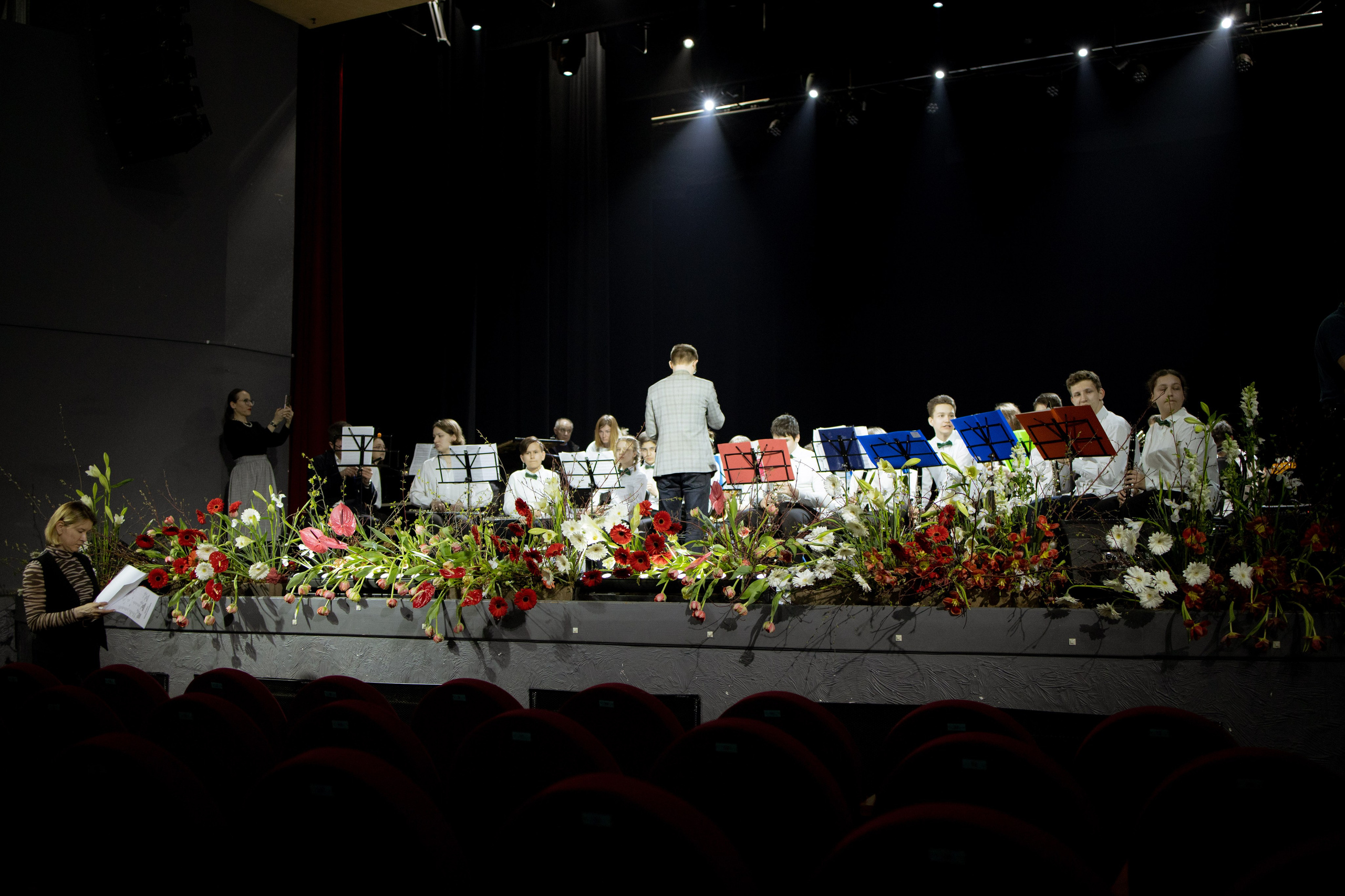 Оформление Отчетного концерта Музыкальной школы Глазунова. Оформление свадеб, декор свадеб Вера Маркова, Москва