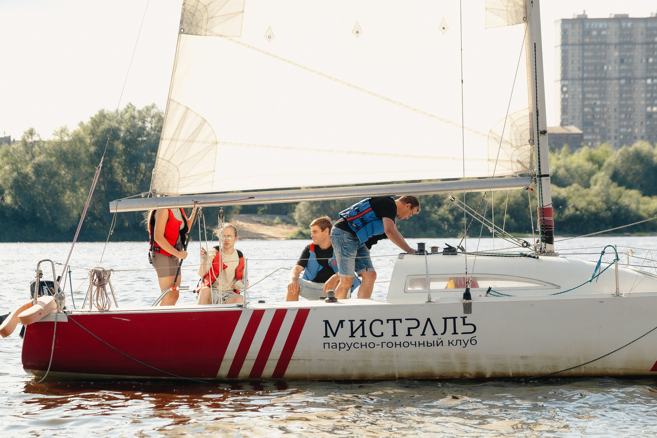 Мистраль промо. Леонид Рябов — фотограф в Нижнем Новгороде