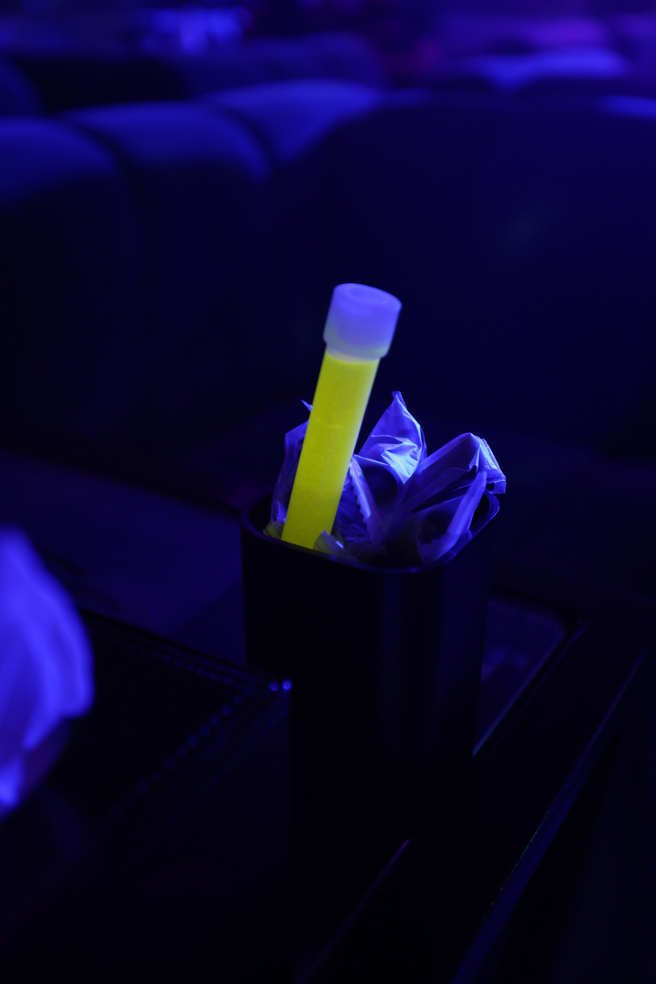 Neon Party 01.08.25. Мята Спортивная — Кальянная, караоке, бар в Минске