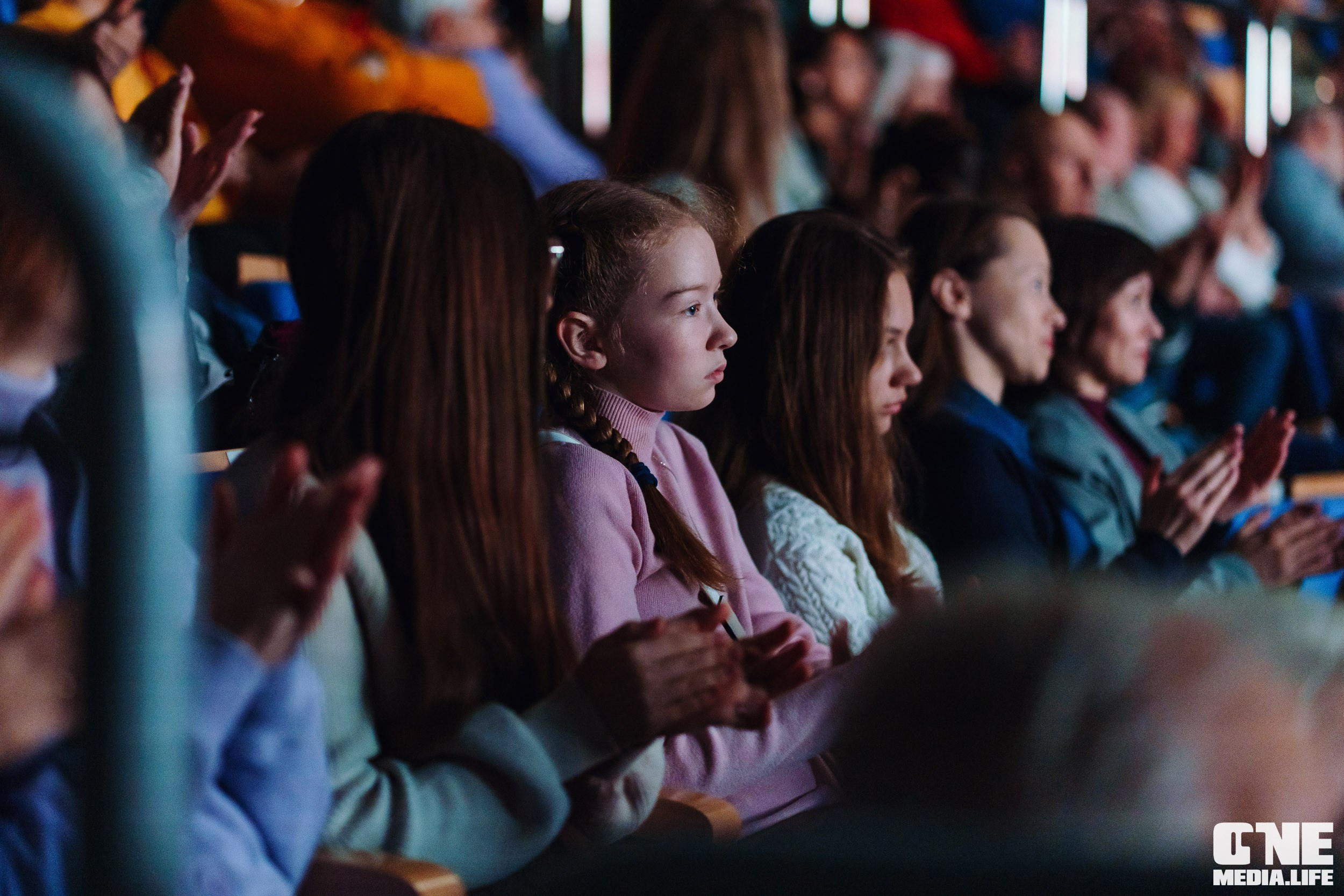 Фоторепортаж из Янтарь Холла. One Media Life: фоторепортажи, фотоотчеты с мероприятий и заведений