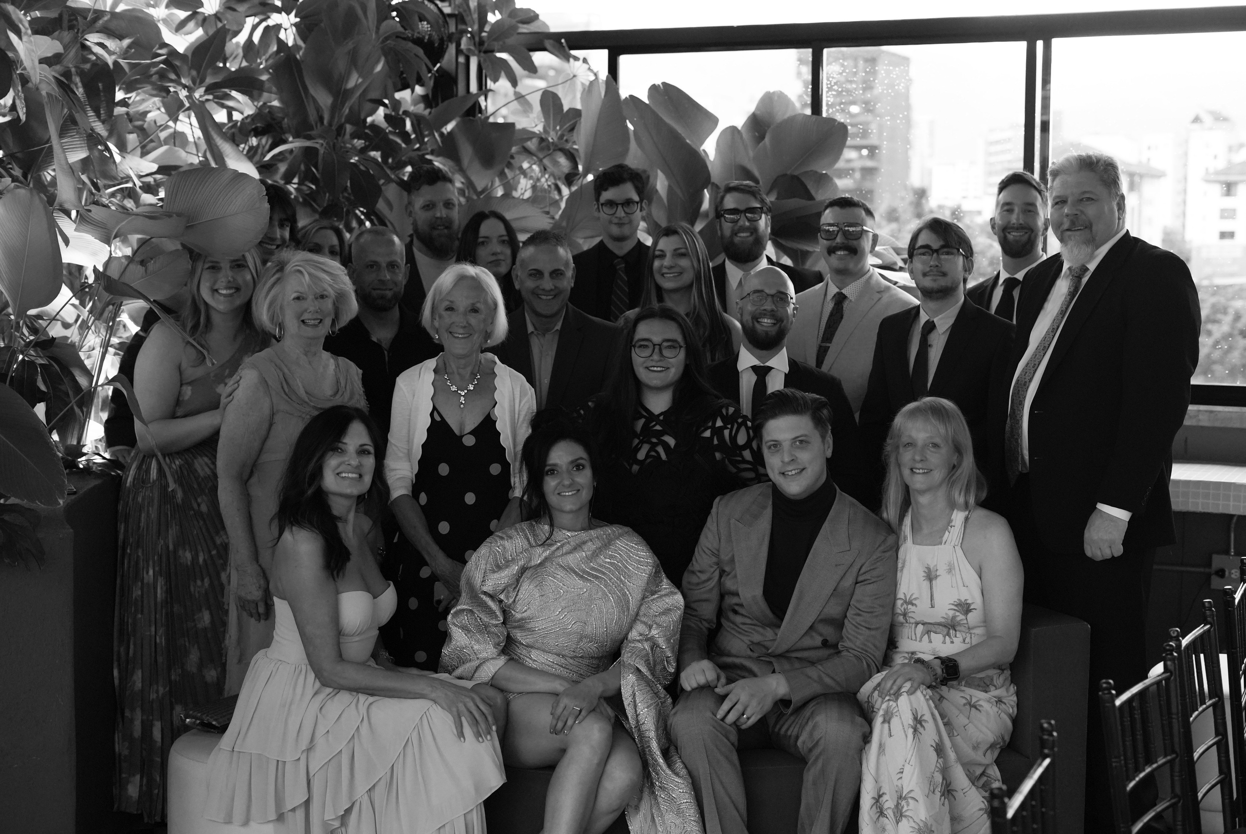 Olivia and Zack / 1 wedding day. Wedding Photographer in Barcelona and Medellin