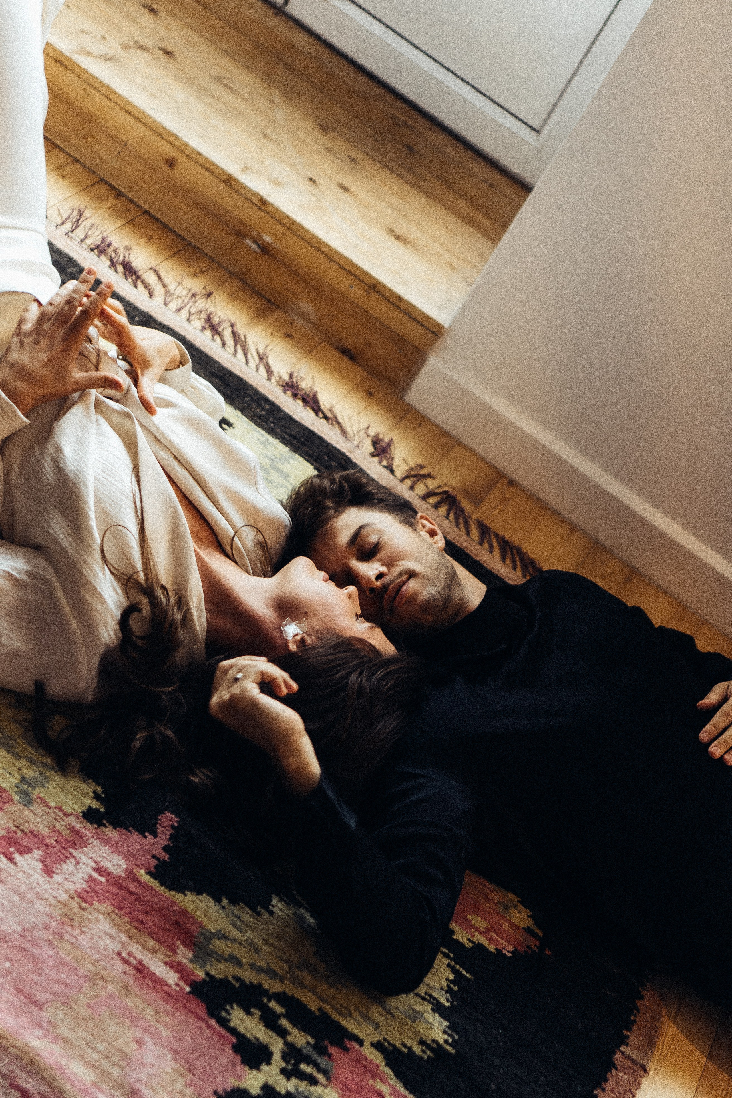 УТРО ЖЕНИХА И НЕВЕСТЫ В ПИТЕРСКОЙ КВАРТИРЕ И СЬЕМКА С СВАДЕБНЫХ ОБРАЗАХ. Профессиональный фотограф, Санкт-Петербург — Виктория Богомолова