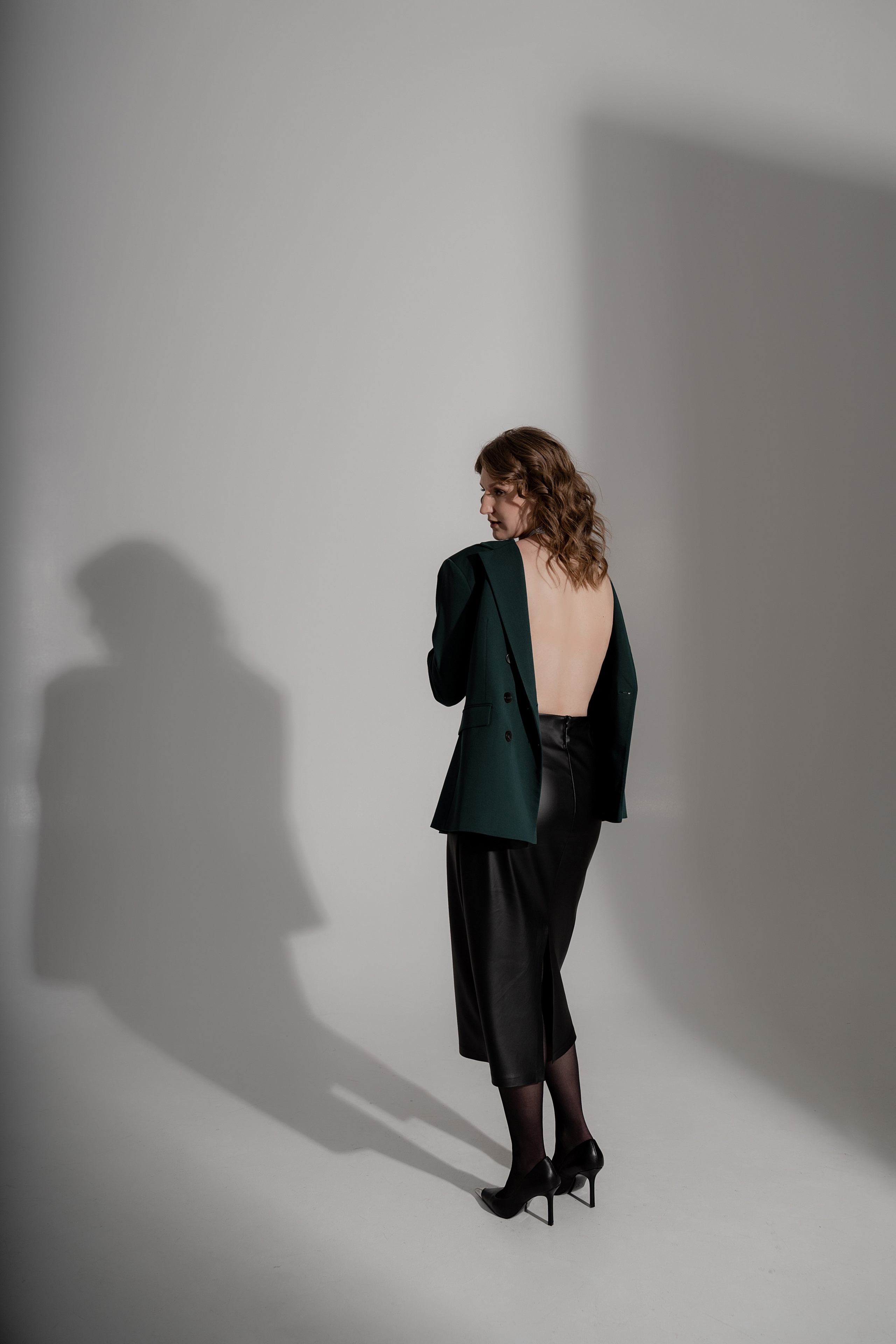 Фотосессия в студии «Классическая женственность». Портретный и свадебный фотограф Алла Карени Москва