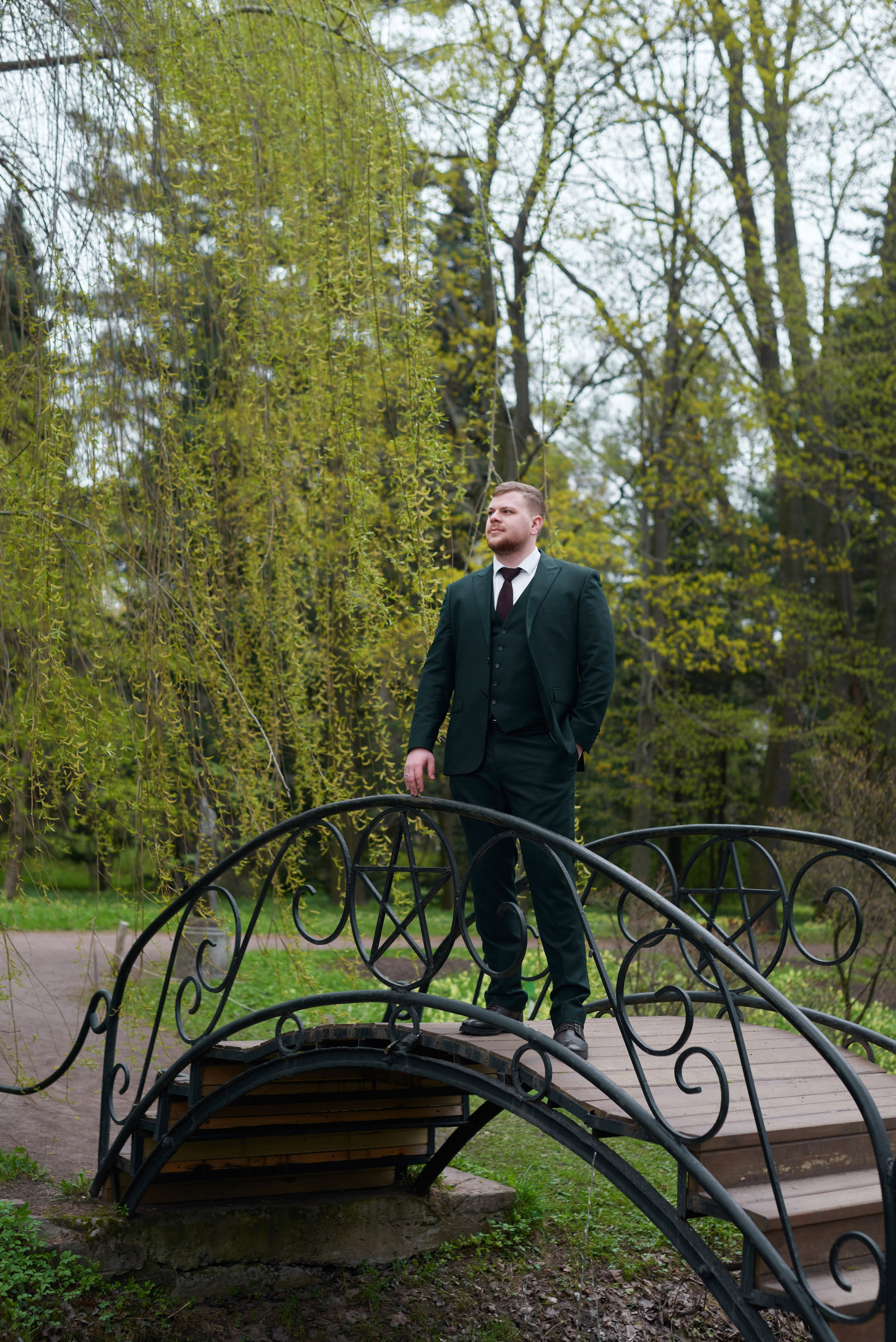 Ксения и Егор (фотосессия в ЗАГСе Петроградского района, Ботаническом саду с сакурой). Портретный, семейный и свадебный фотограф в Санкт-Петербурге и в Пушкине Ширяев Денис