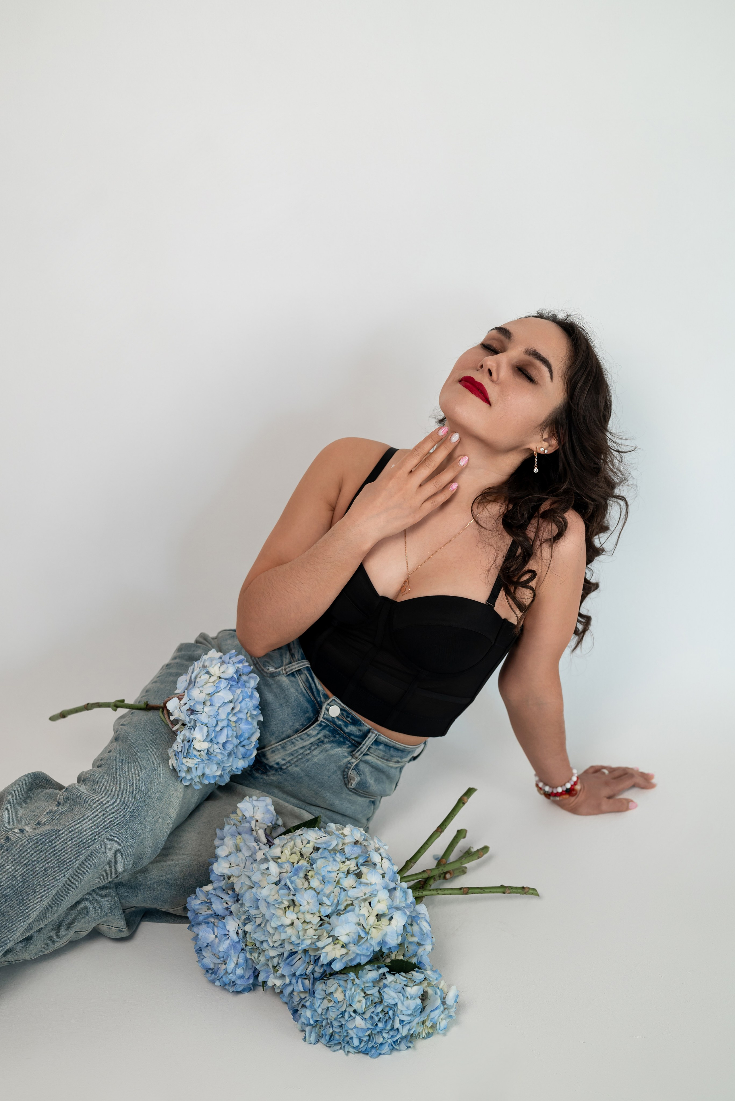 Фотопроект с голубыми гортензиями. Фотограф в городе Салават