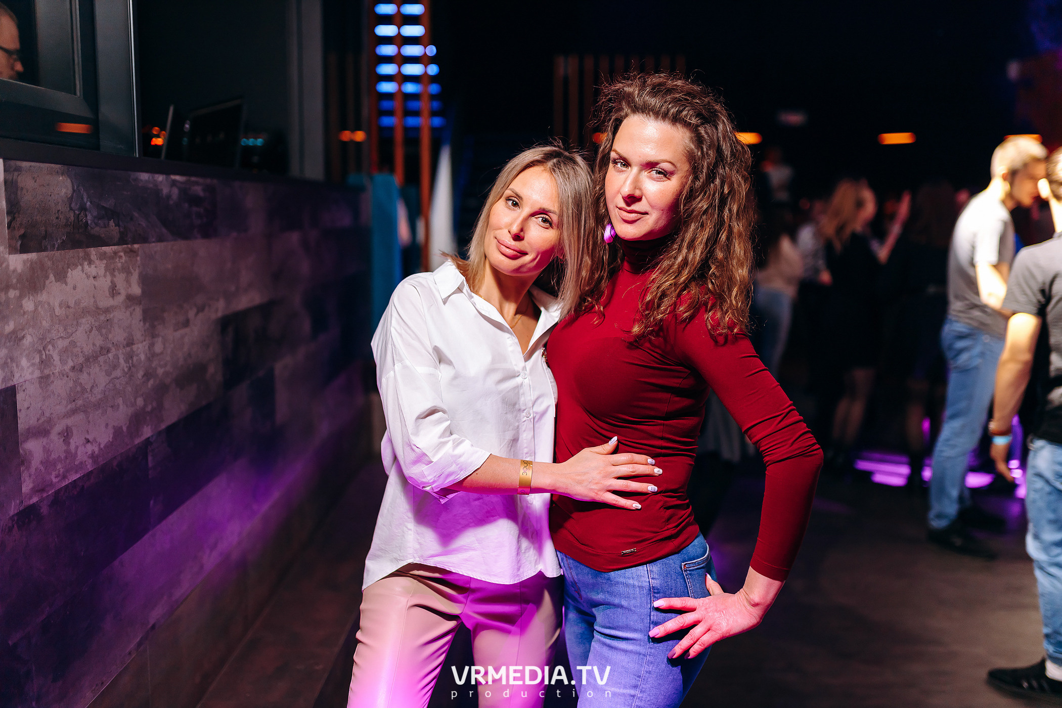 Live Broadcast в ночном клубе «ЭФИР»