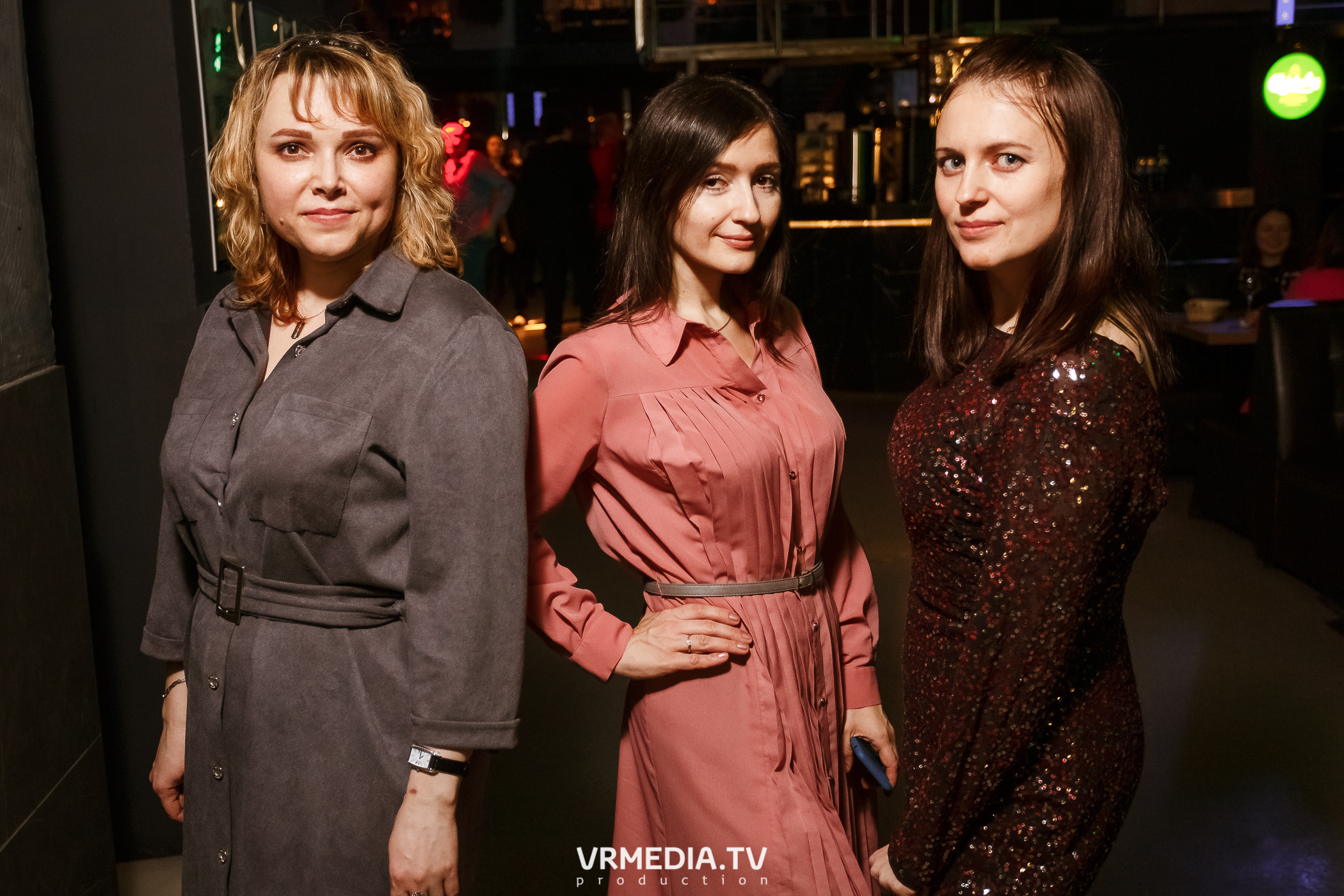 Выходные в баре «DOSKI»