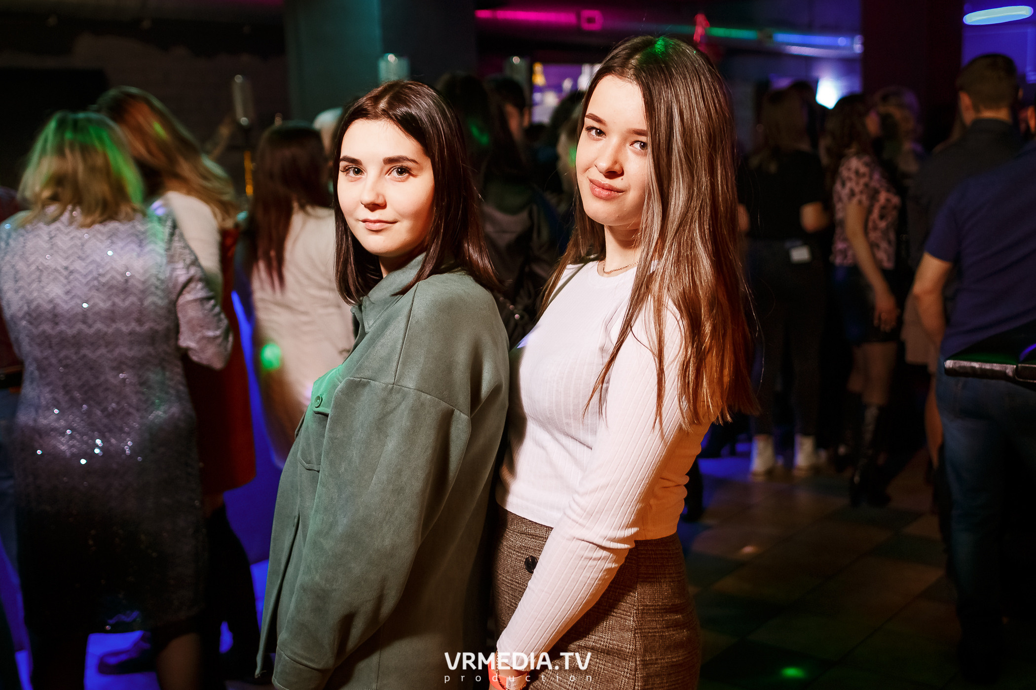 Международный женский день в баре «BORODA»