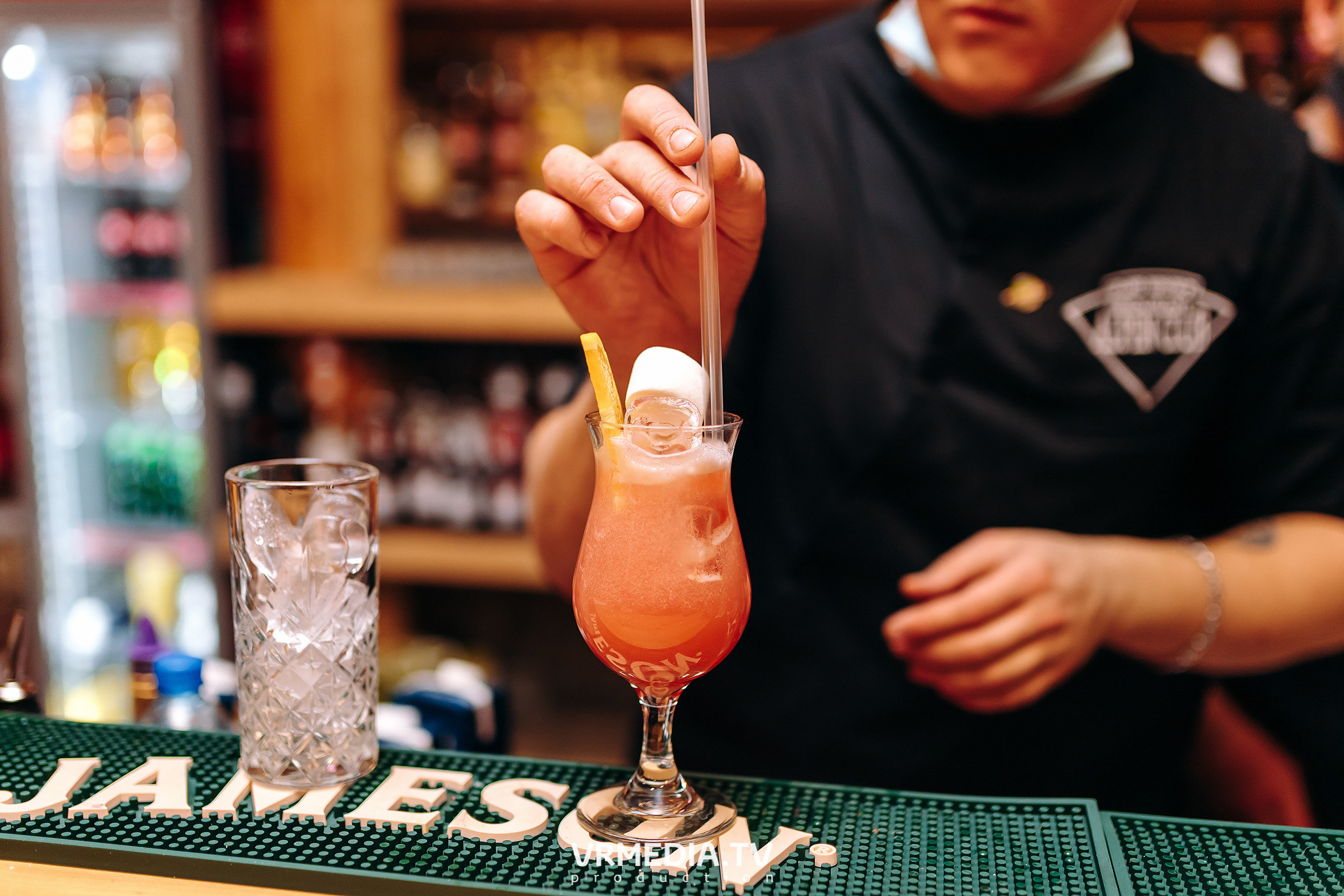 Международный женский день в «Alpen Club»