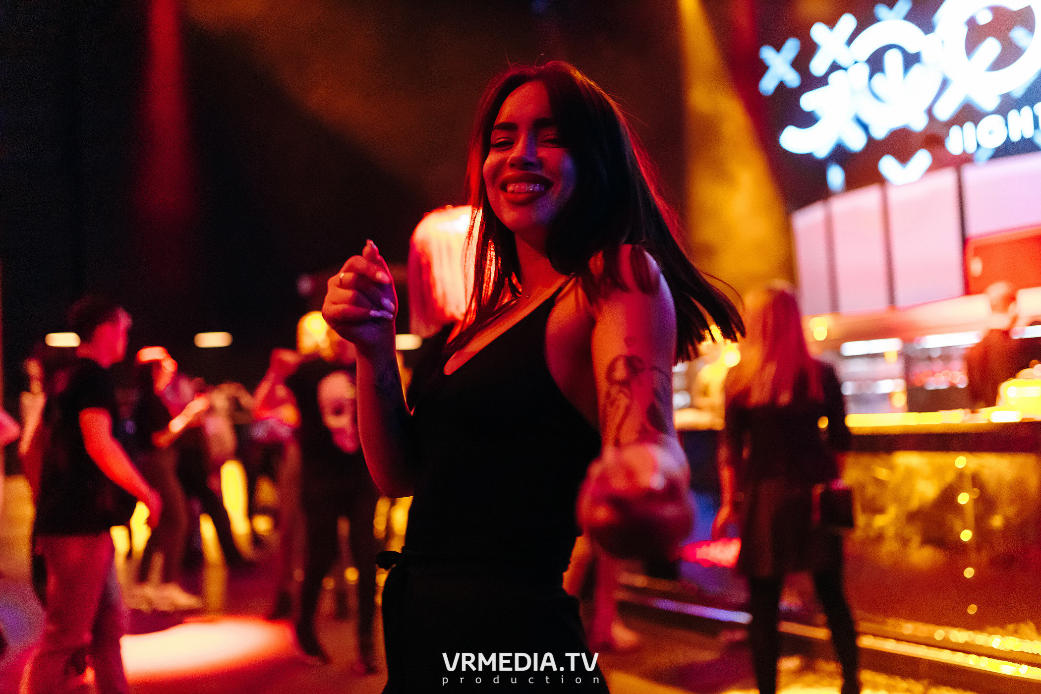 Live Broadcast в ночном клубе «ЭФИР»