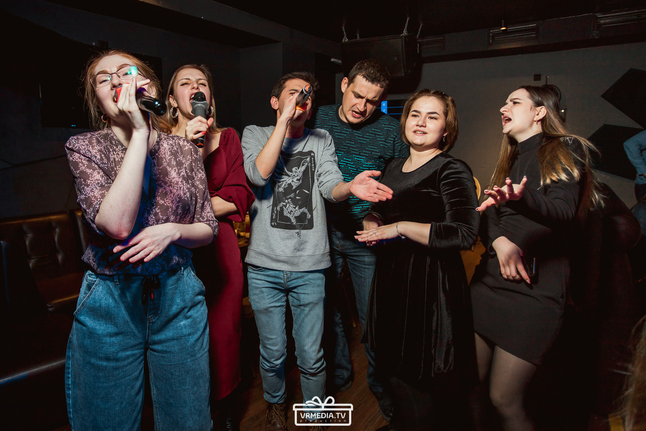 Новогодний вечер в баре «DOSKI»