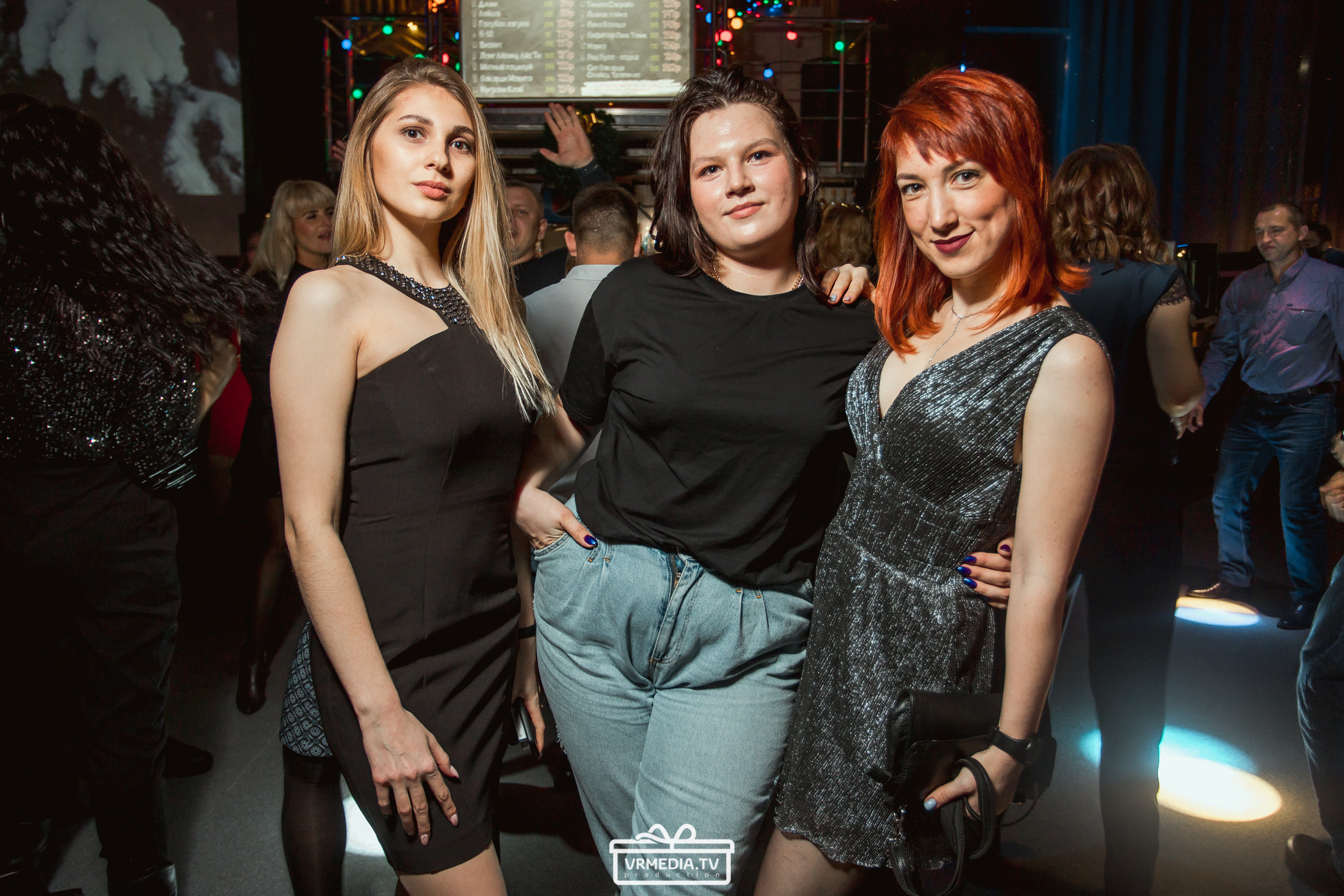 Новогодний вечер в баре «DOSKI»