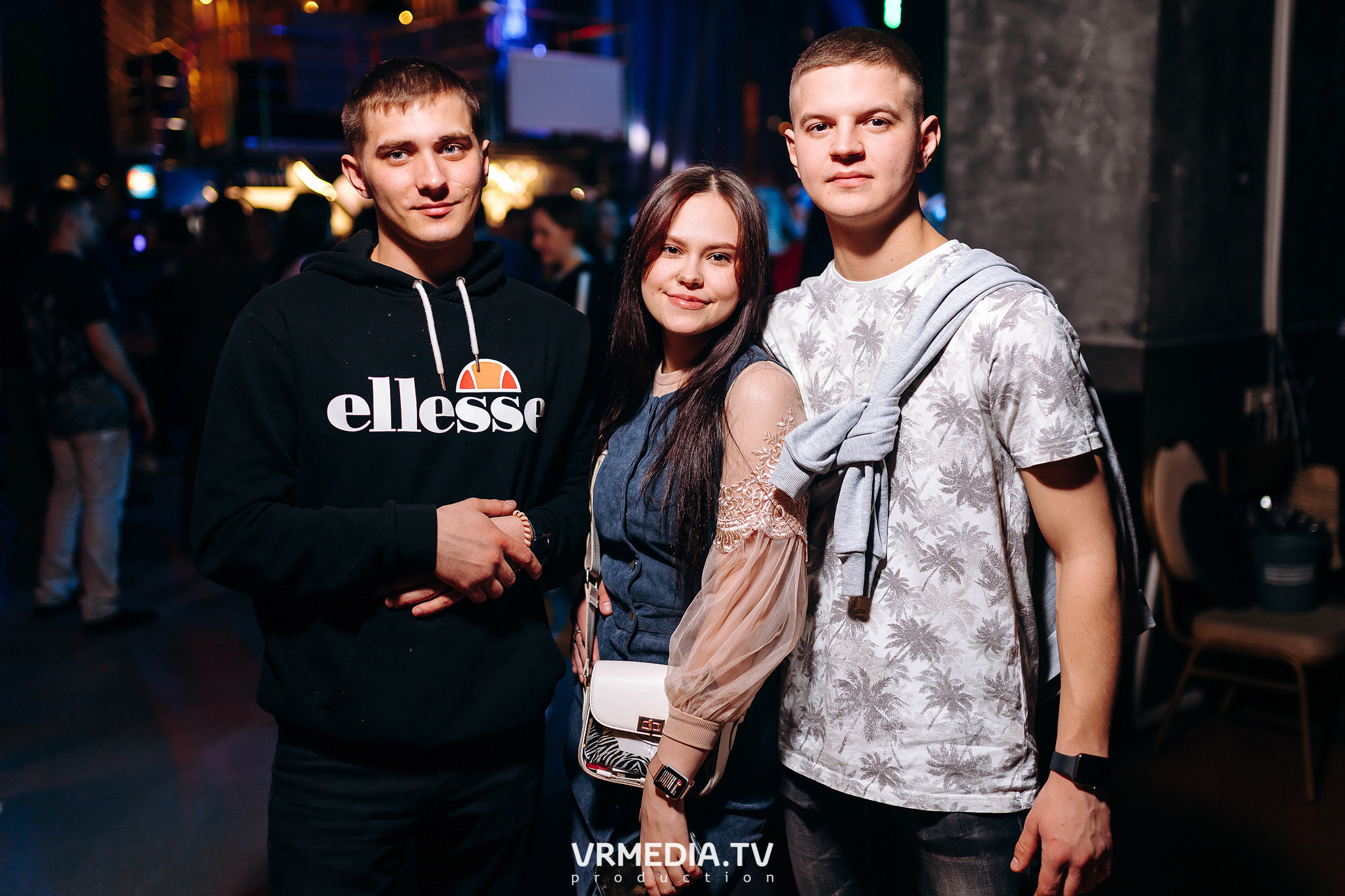 Выходные в баре «DOSKI»