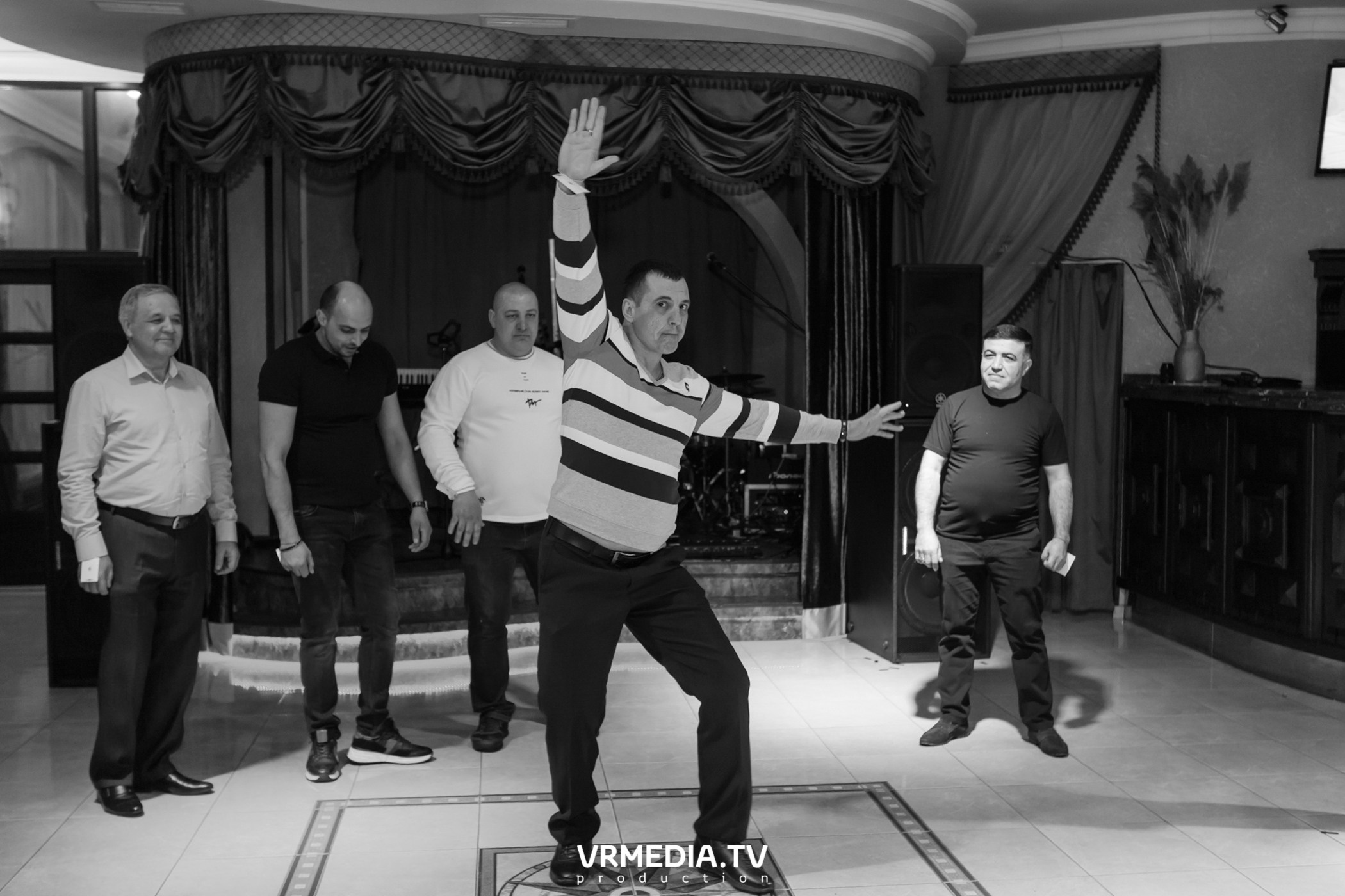 Международный женский день в ресторане «Лазурный Берег»