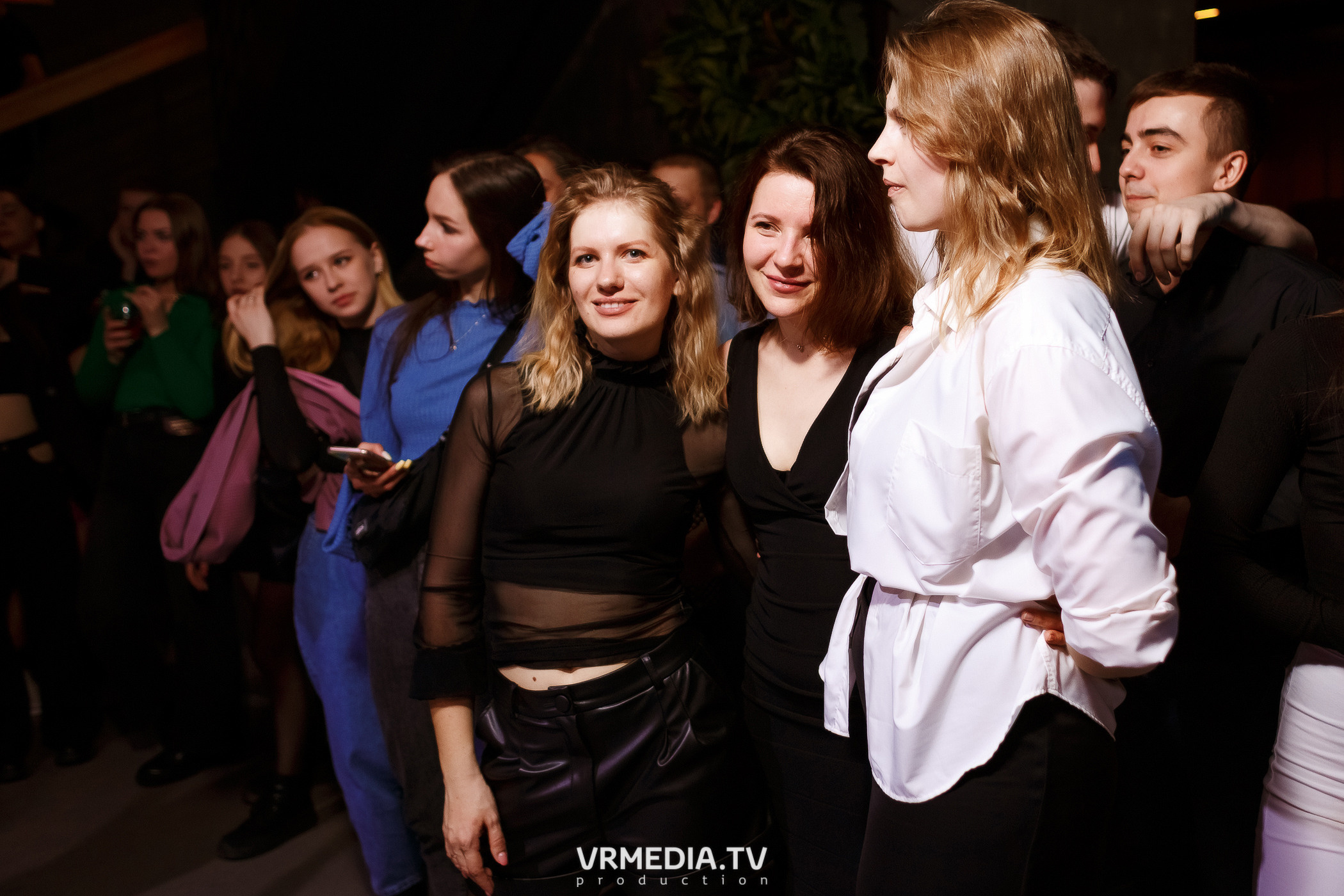 Выходные в баре «DOSKI»