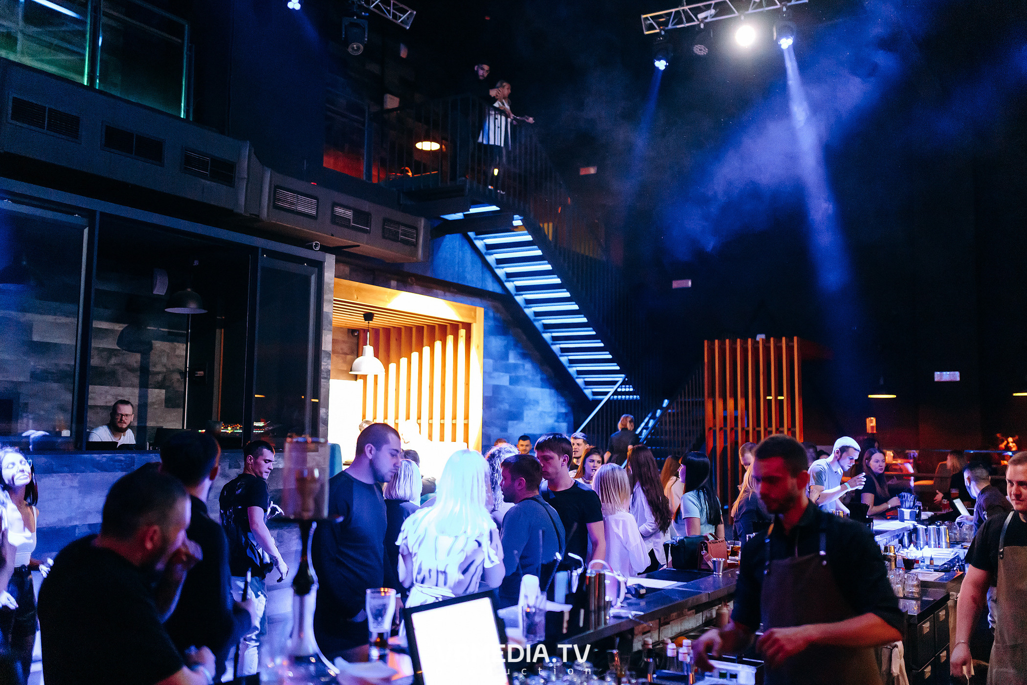 Live Broadcast в ночном клубе «ЭФИР»