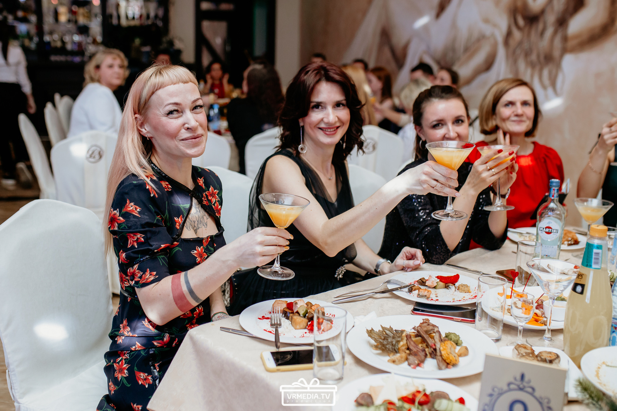 Новый год в ресторане «Love story»