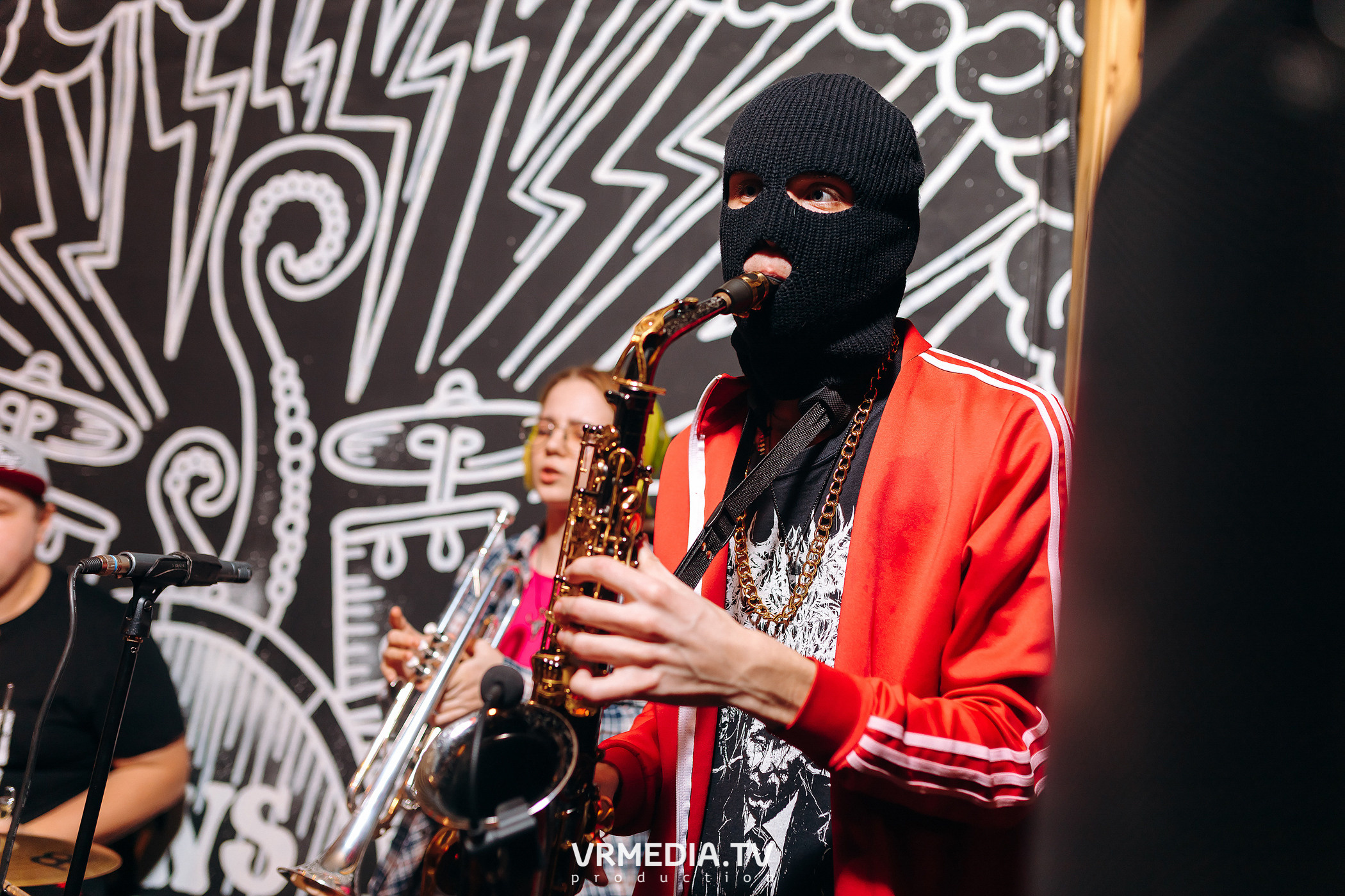 Happy birthday бар «Jawsspot»